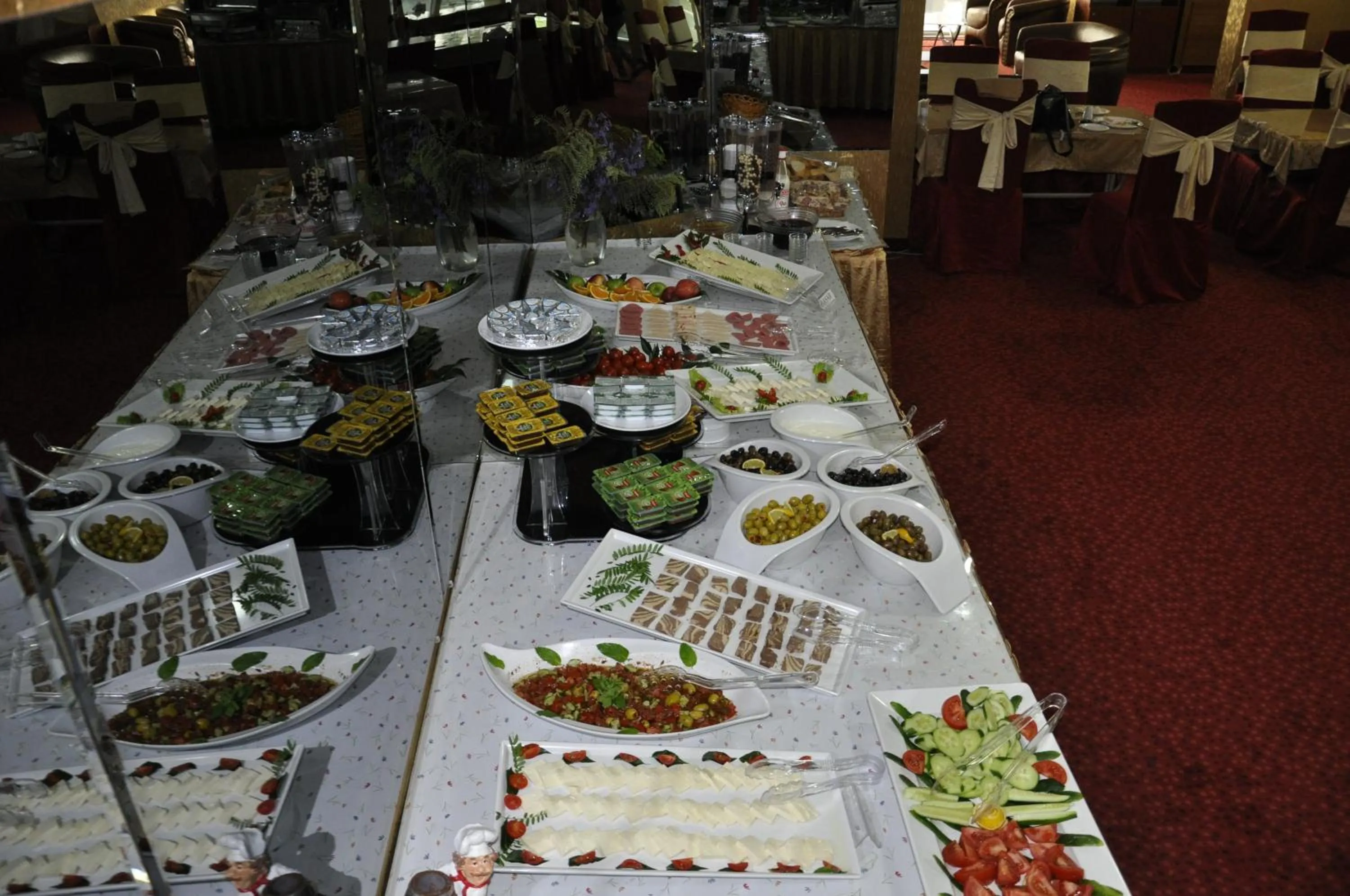 Food in Kivrak Hotel