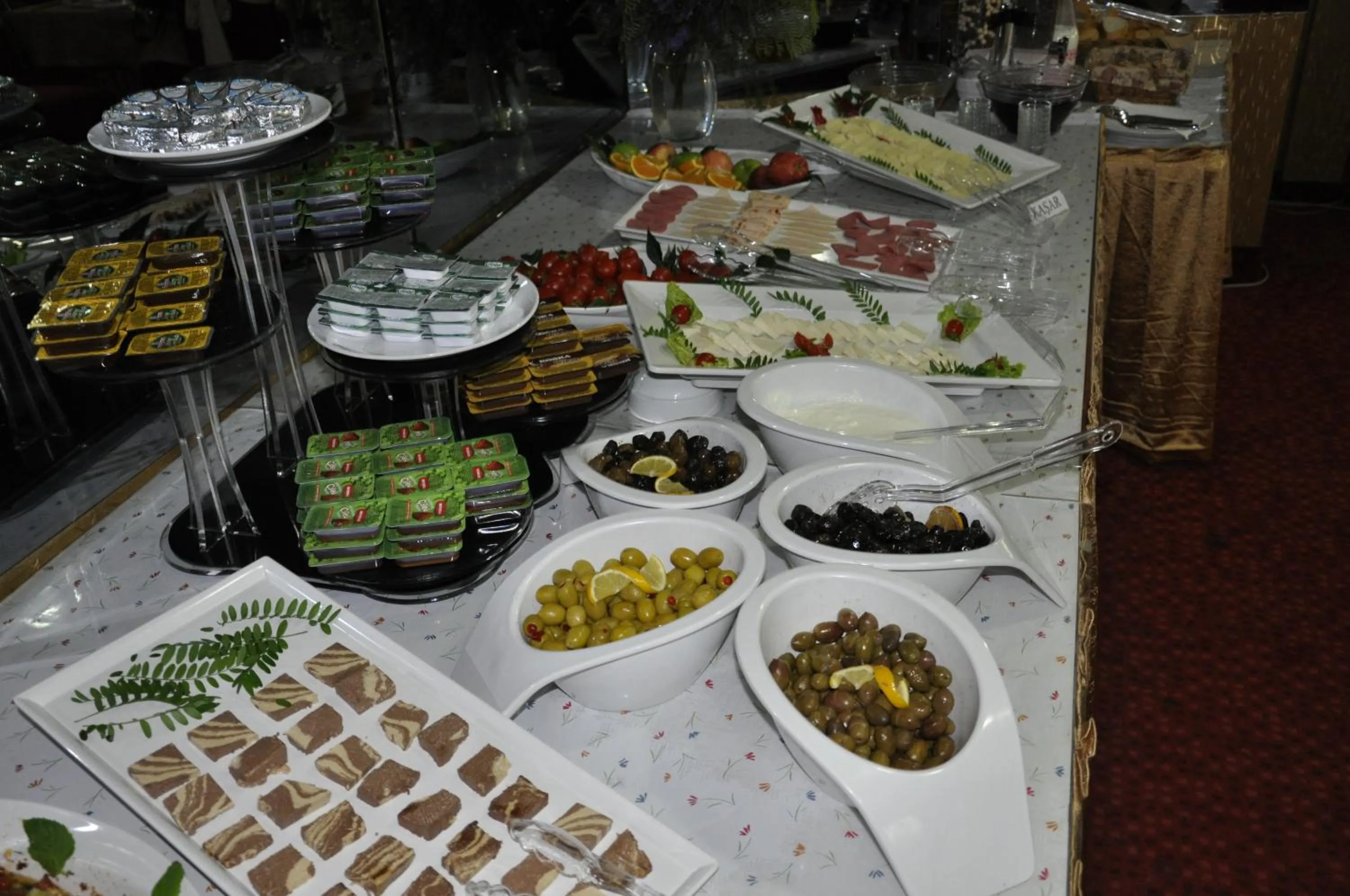 Food in Kivrak Hotel