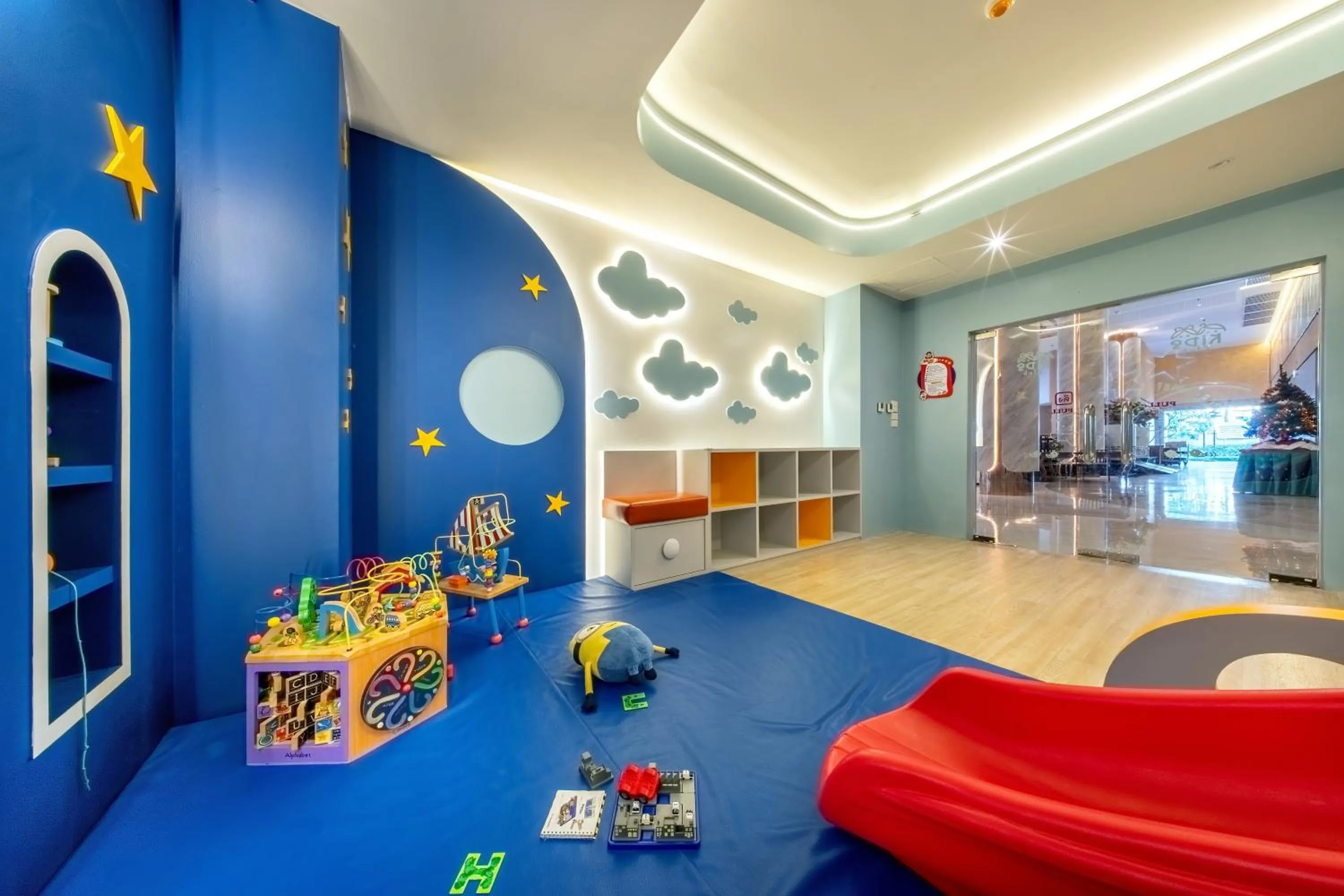 Kids's club in Jomtien Palm Beach Hotel & Resort - Family-Friendly