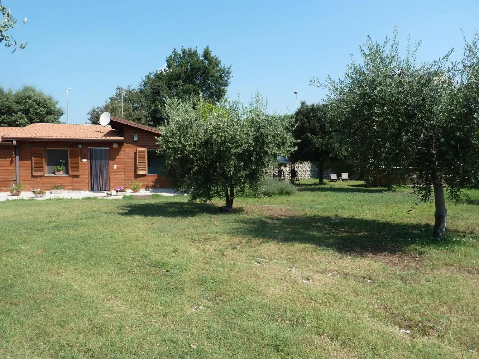 Garden view in 'O Chalet