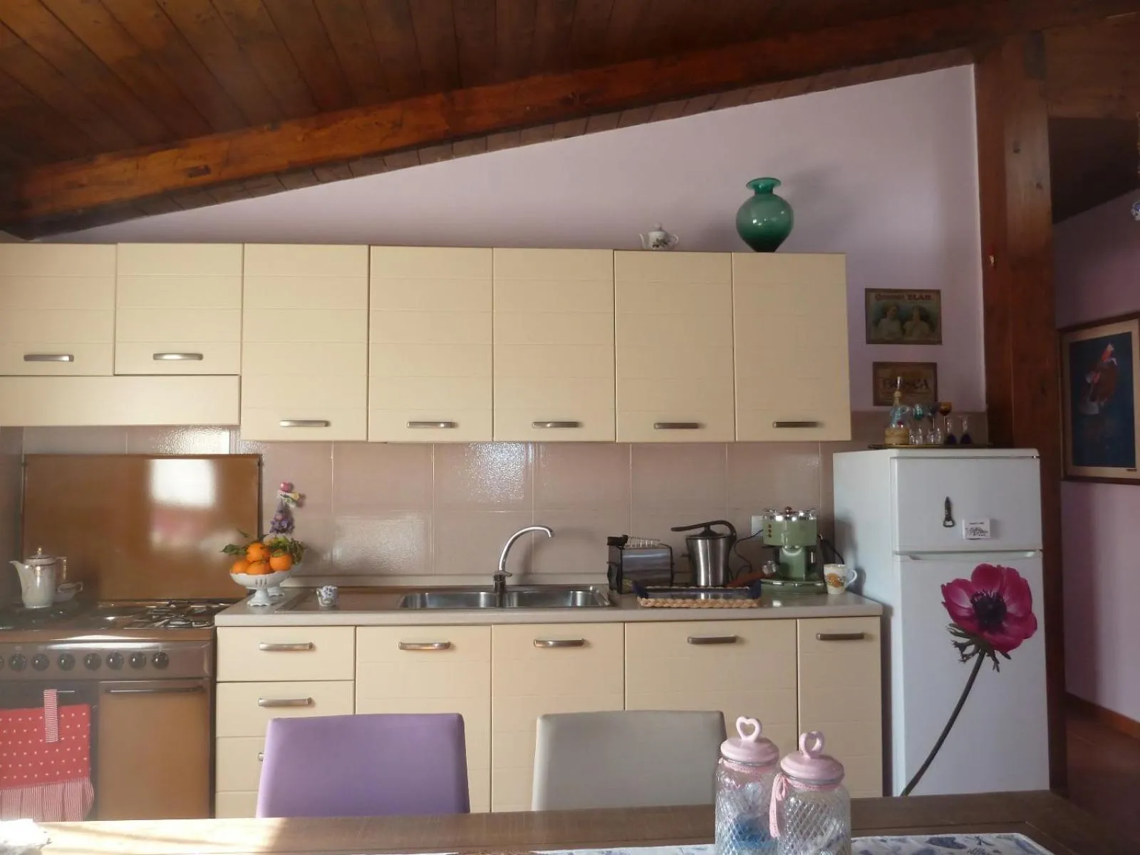 Kitchen or kitchenette in 'O Chalet