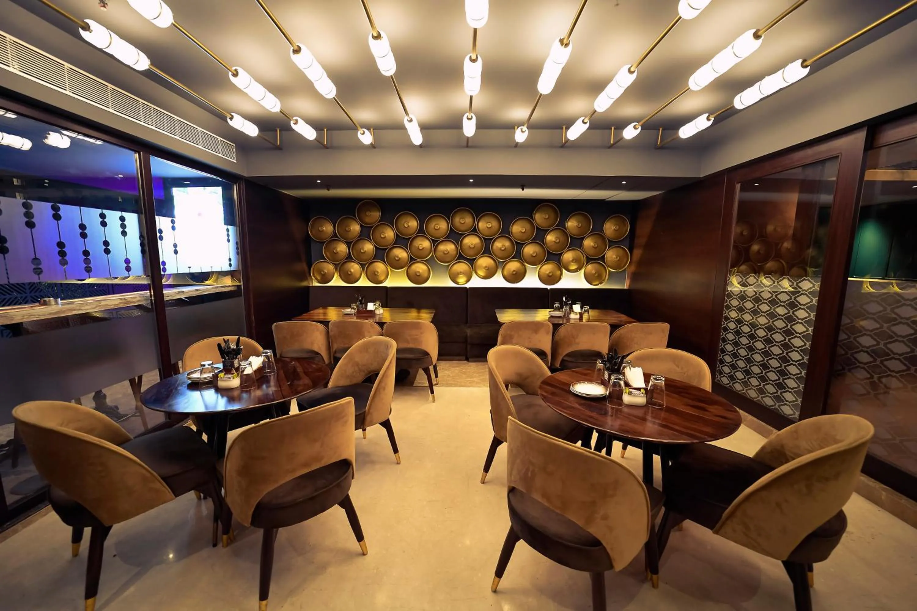 Restaurant/places to eat in Hotel Palacio