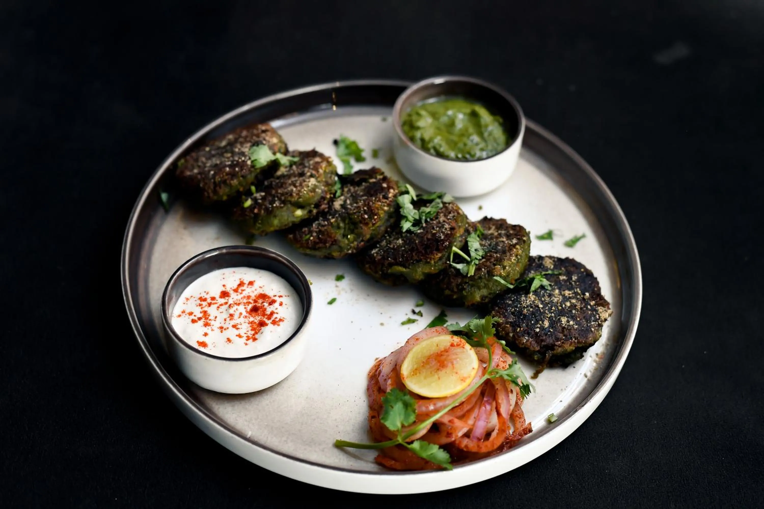 Restaurant/places to eat in Hotel Palacio