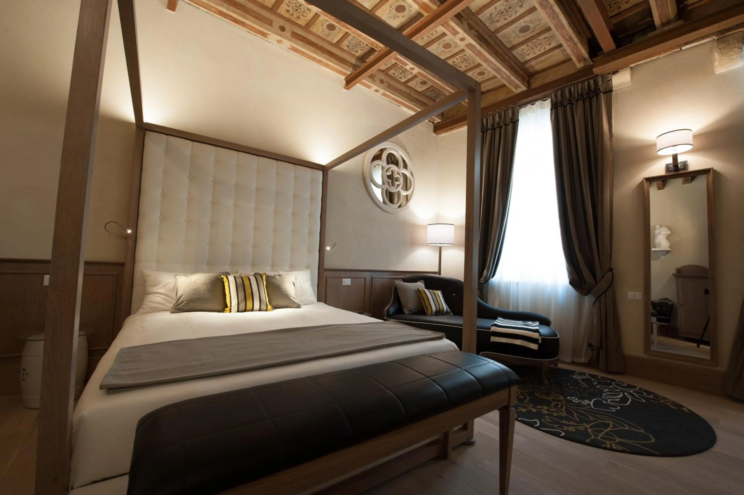 Day, Bed in Residenza Bonifacio - Adults Only