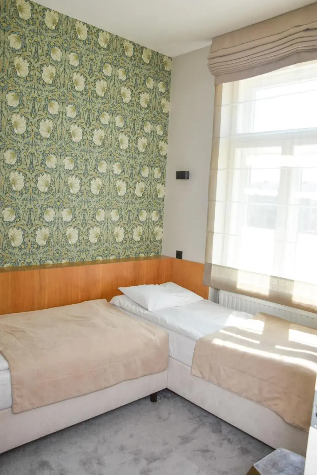 Quadruple Room with Balcony in Hotel Nihil Novi Quadruple Room with Balcony in Hotel Nihil Novi