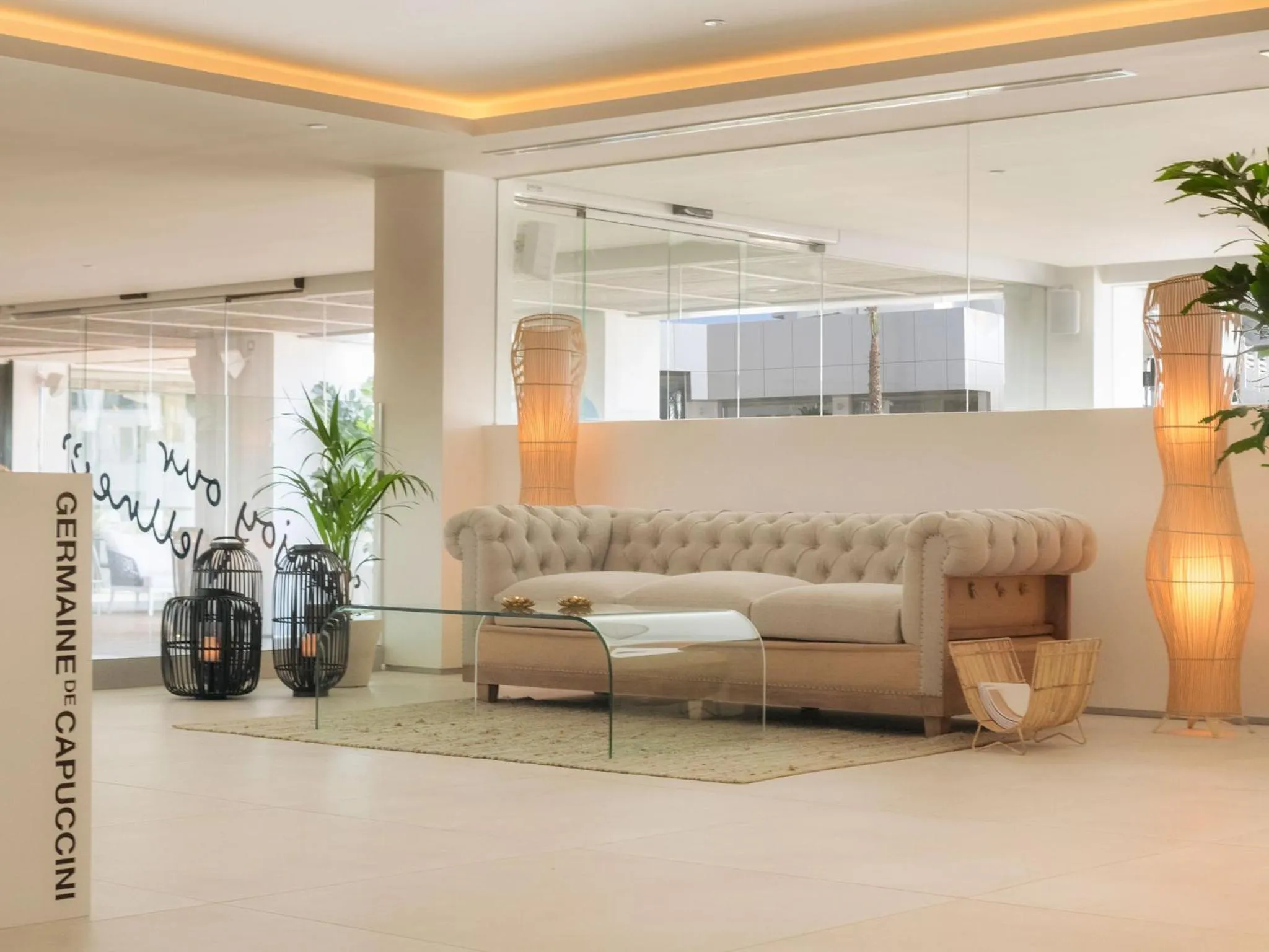 Living room in Amàre Beach Hotel Ibiza - Adults Recommended