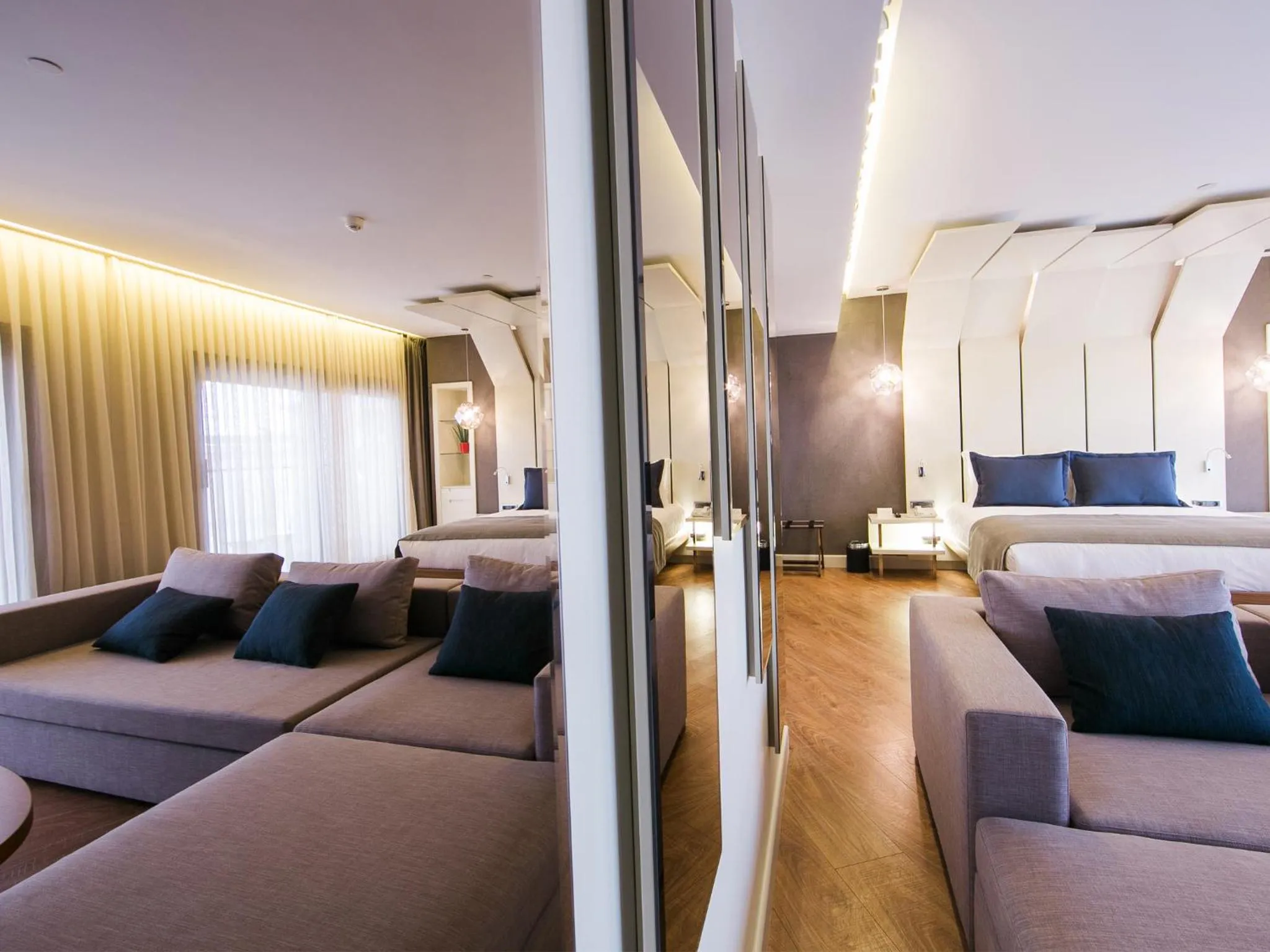 Other, Bed in Maroon Hotel Pera