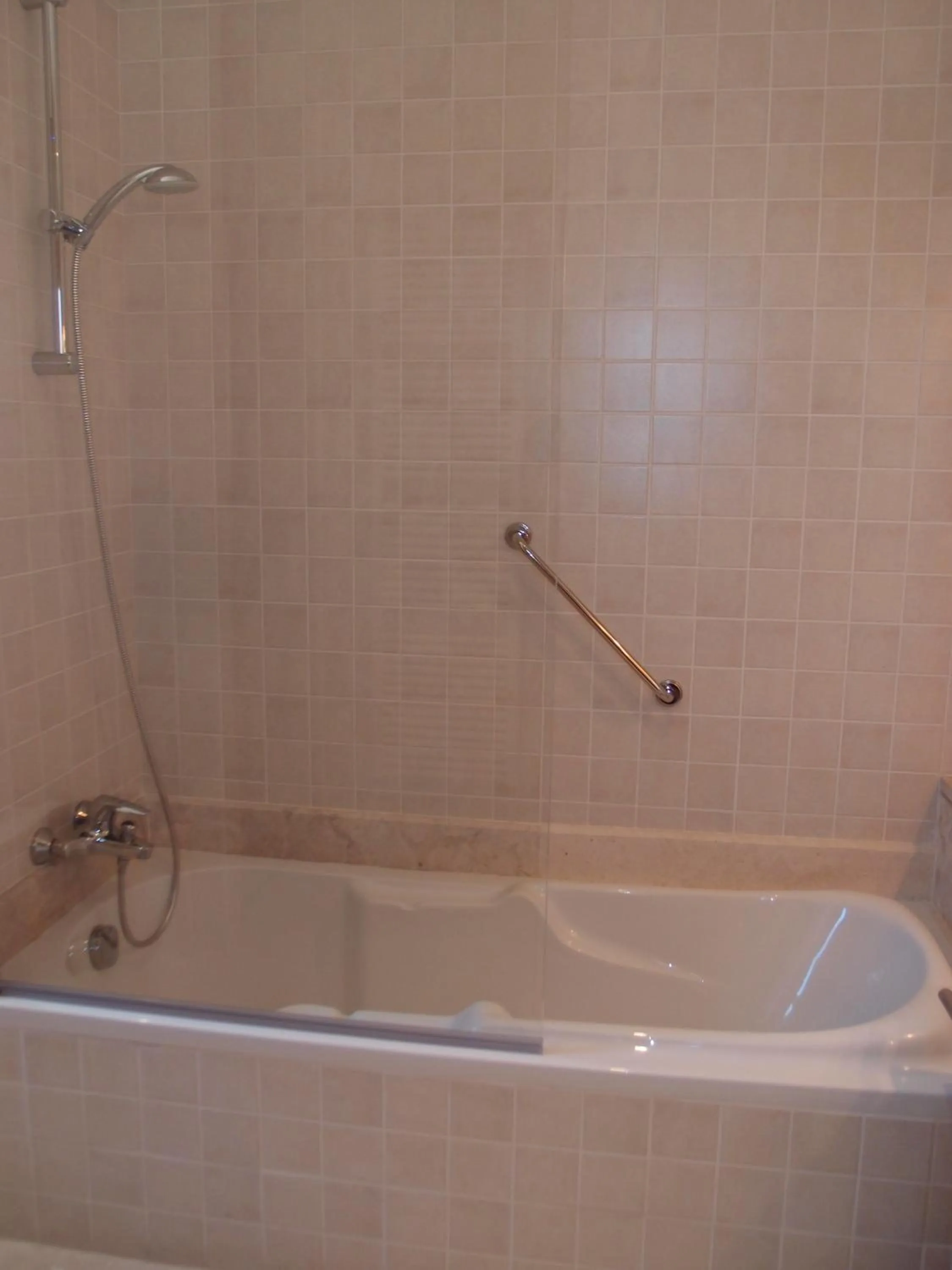 Toilet in Hotel La Vida Spa