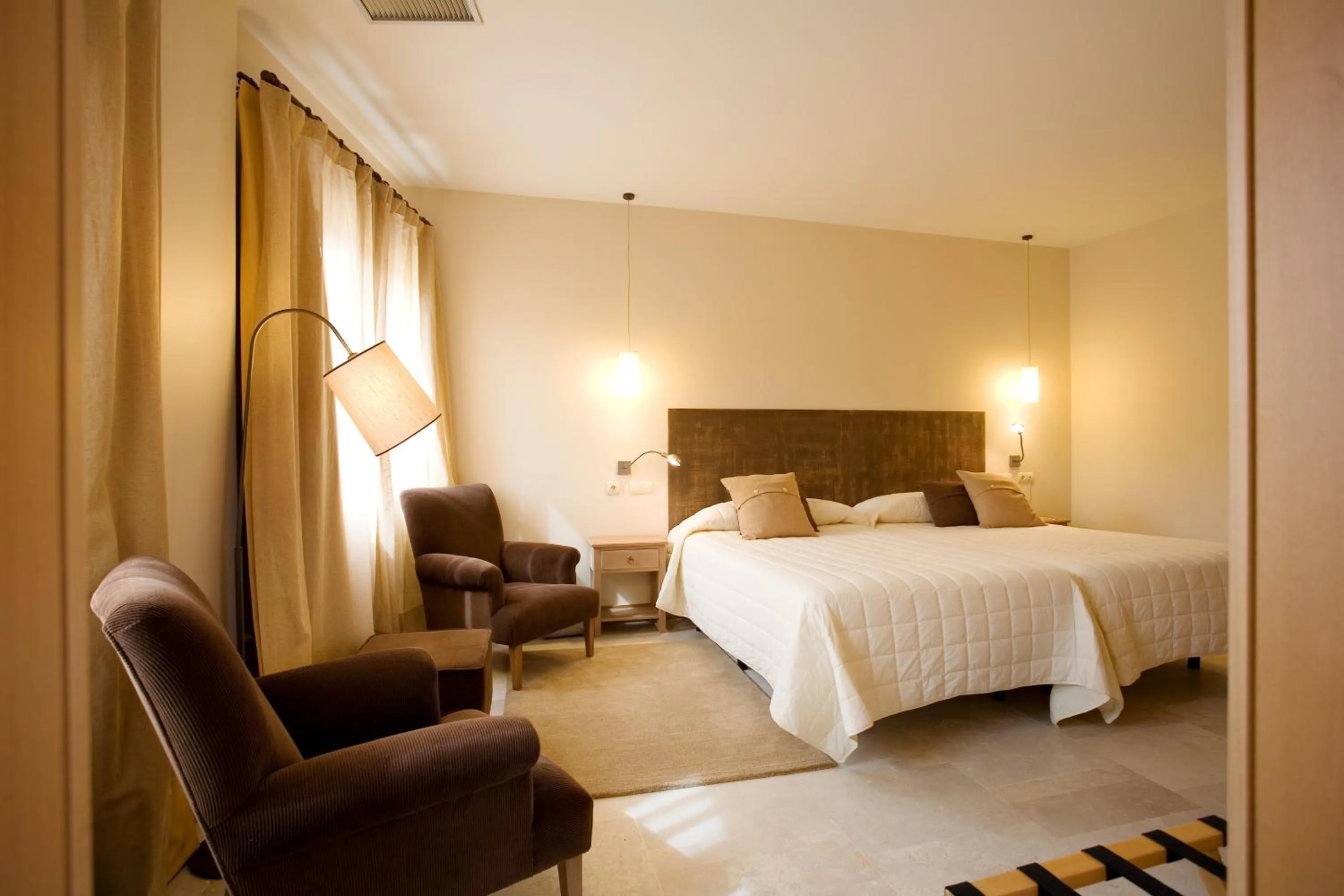 Photo of the whole room, Bed in Hotel La Vida Spa