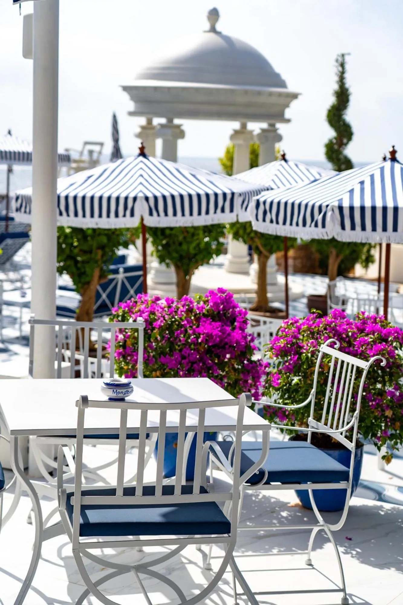 Restaurant/places to eat in Hotel Mongibello Ibiza