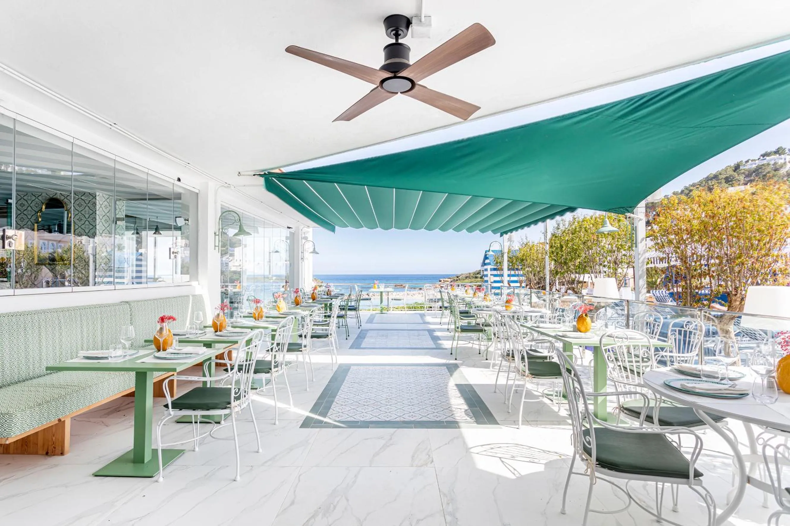 Restaurant/places to eat in Hotel Mongibello Ibiza