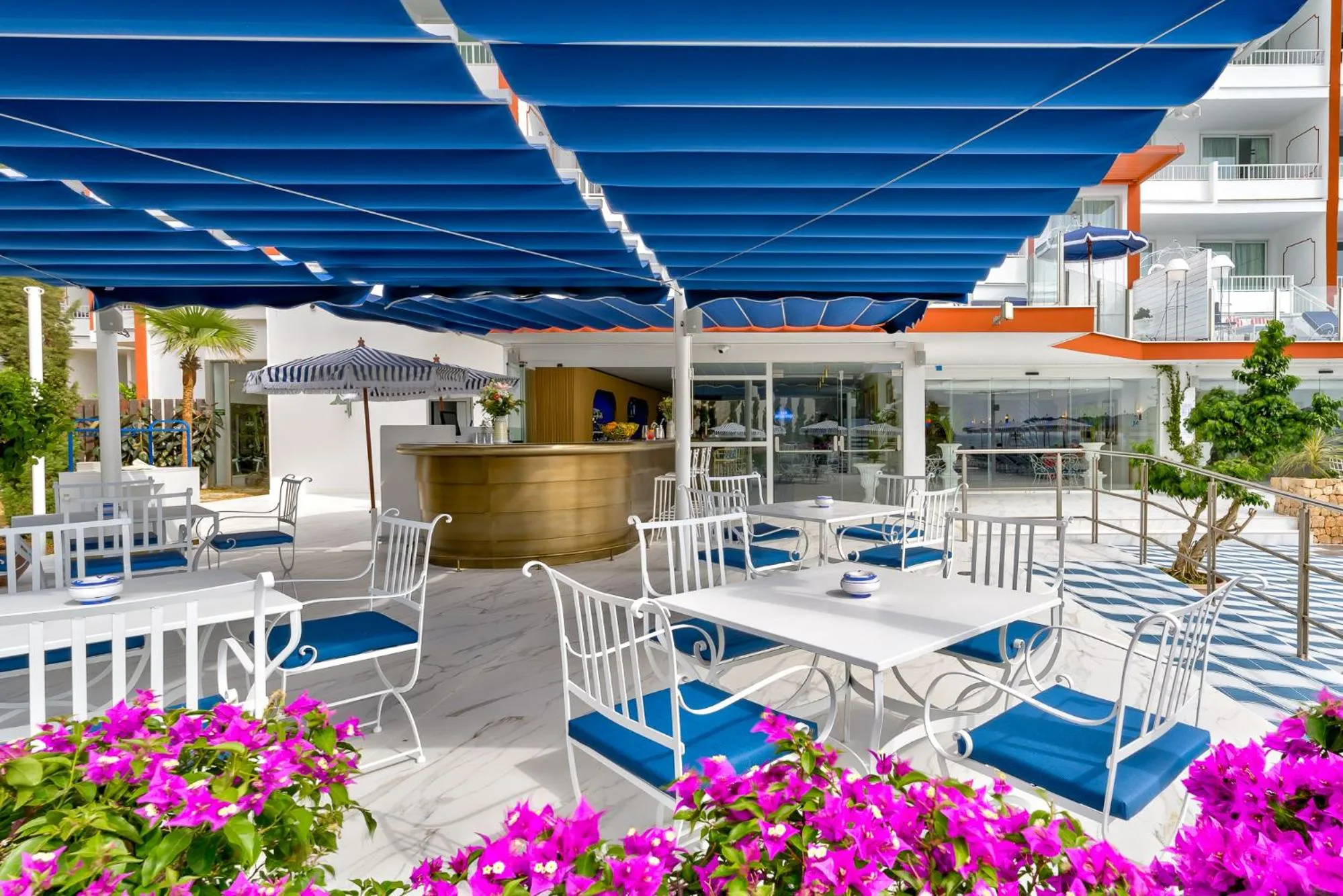 Restaurant/places to eat in Hotel Mongibello Ibiza