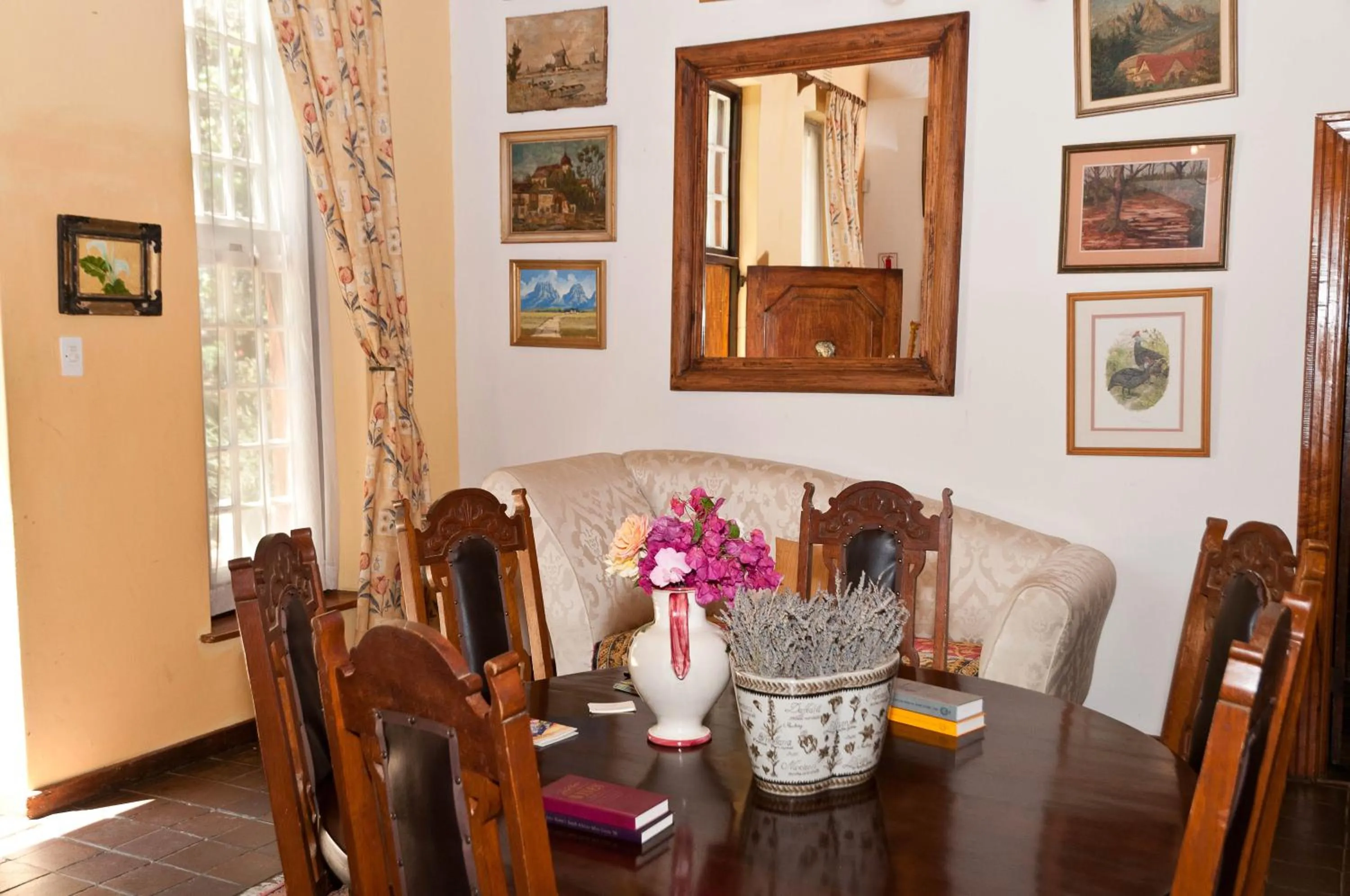 Lobby or reception in Wittedrift Manor House