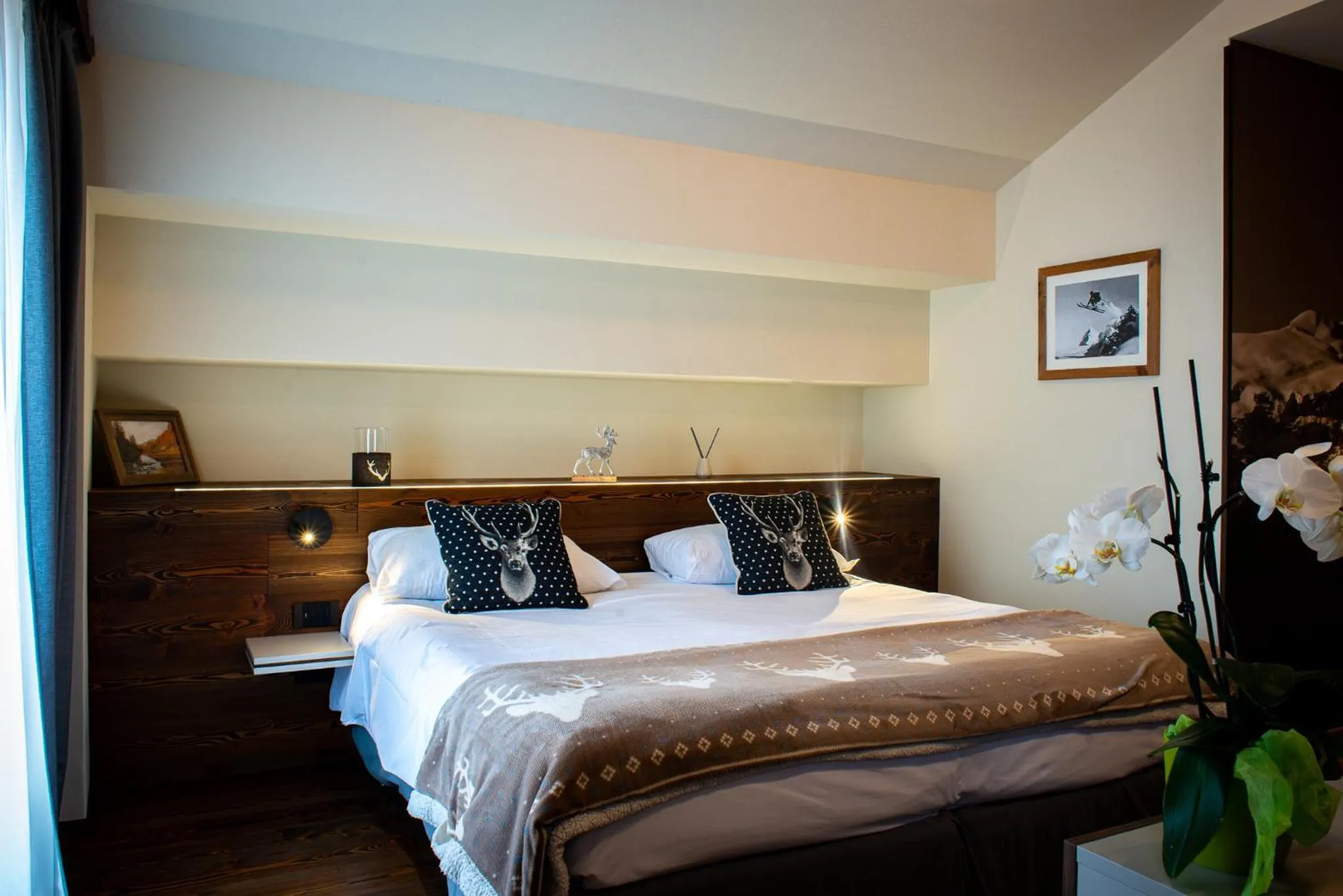 Bedroom, Bed in Hotel De Champoluc