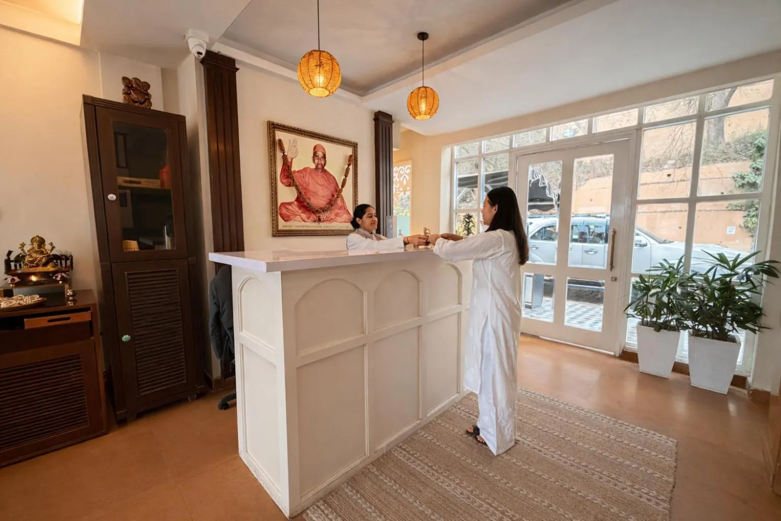 Lobby or reception in Yog Niketan By Sanskriti