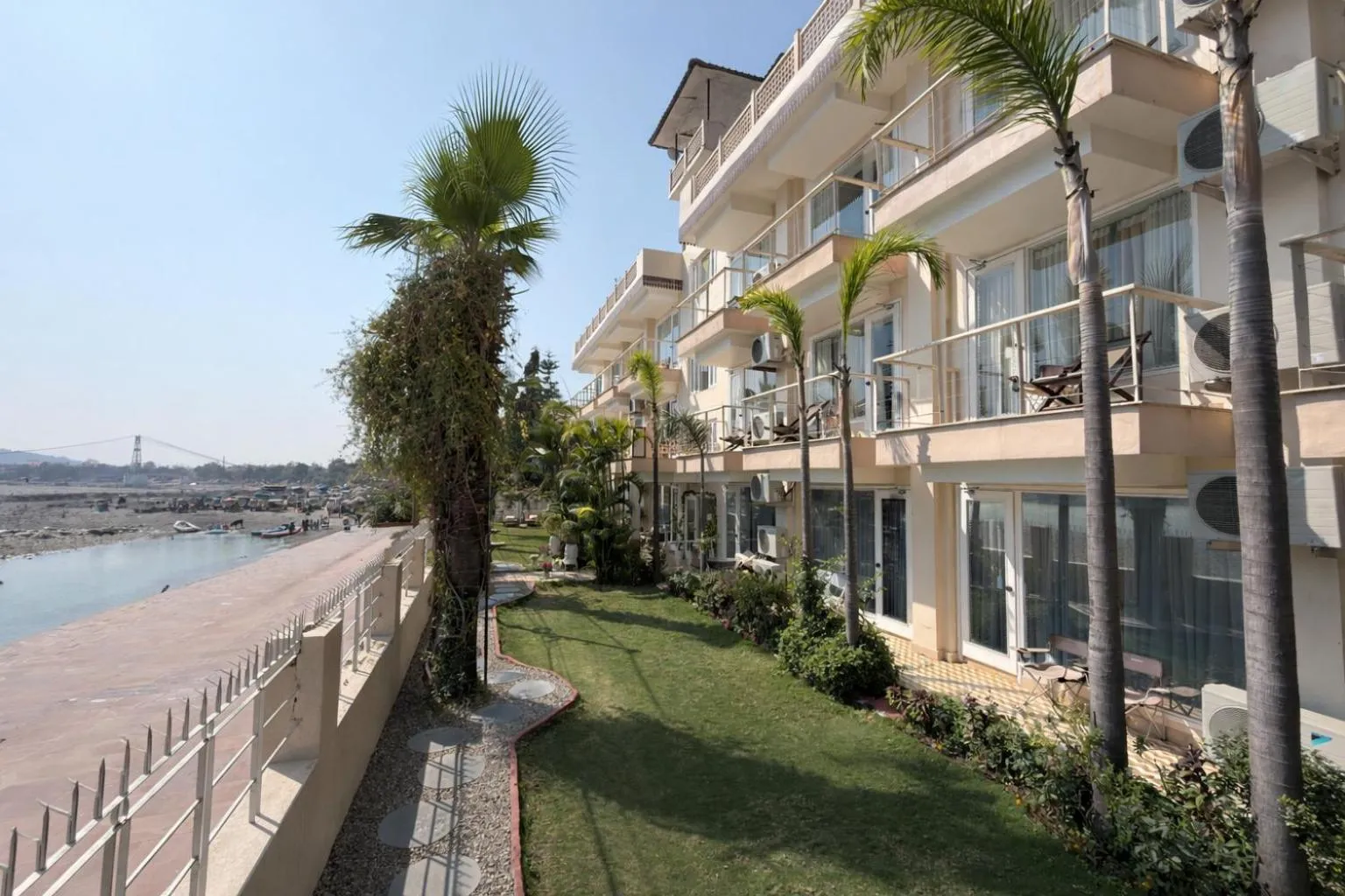 Property building in Yog Niketan By Sanskriti