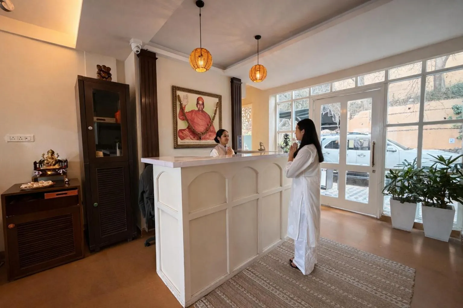 Lobby or reception in Yog Niketan By Sanskriti