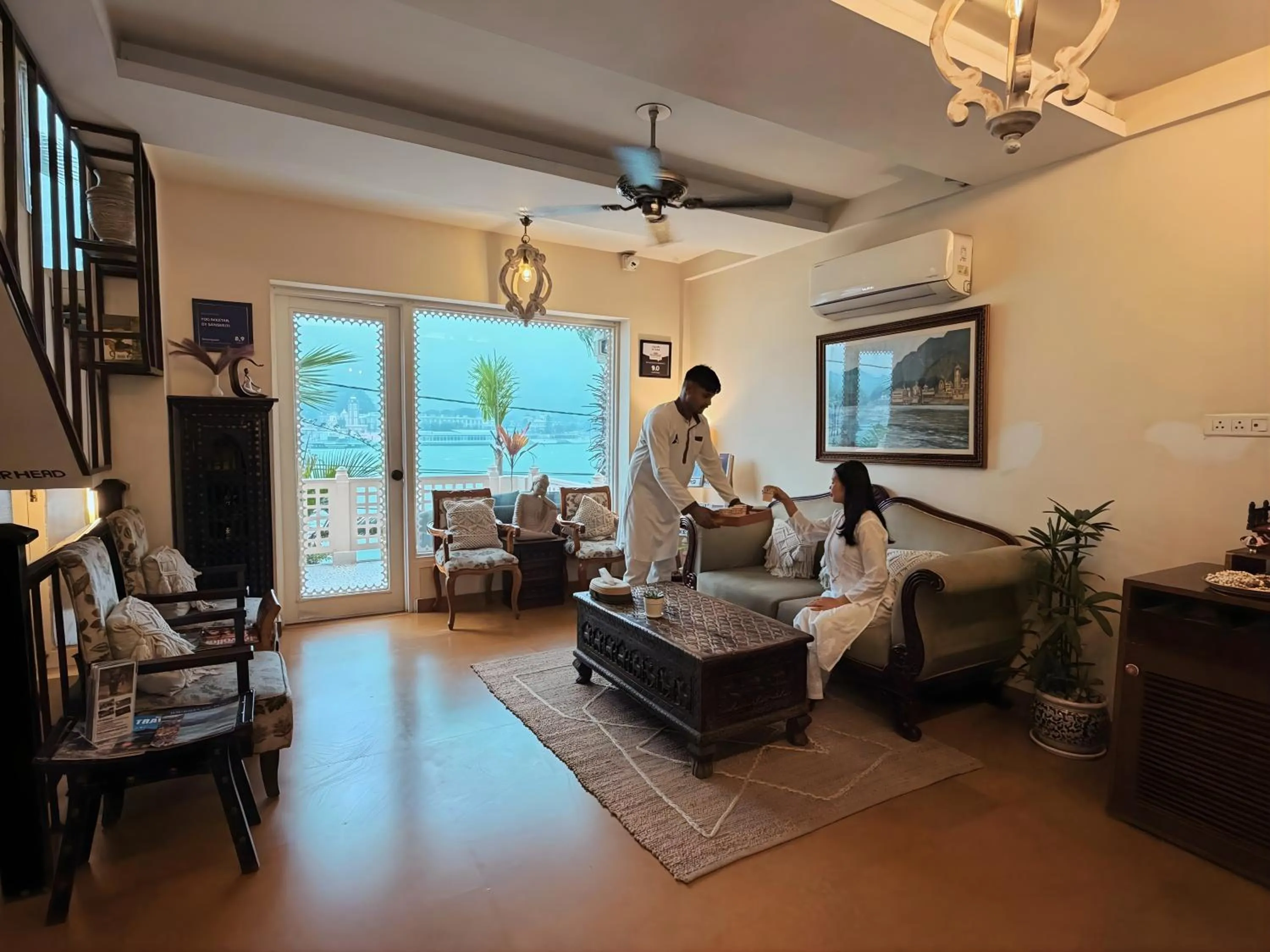 Lobby or reception, Bed in Yog Niketan By Sanskriti