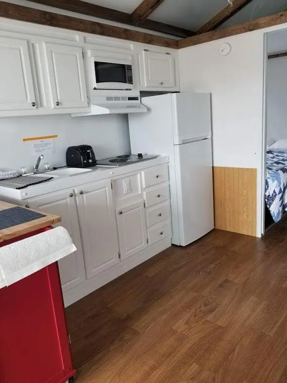 Old Wooden Bridge Resort & Marina