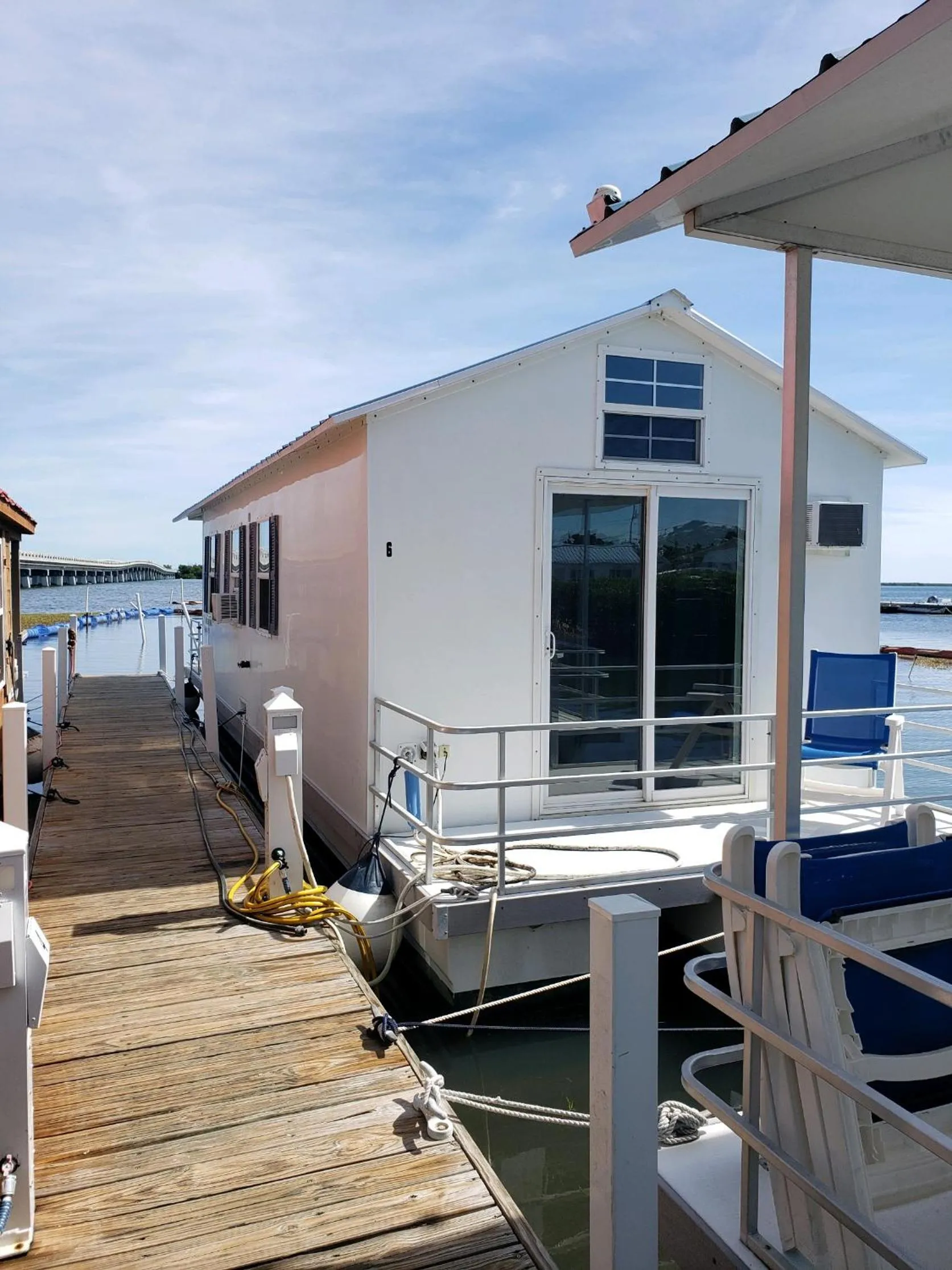 Old Wooden Bridge Resort & Marina