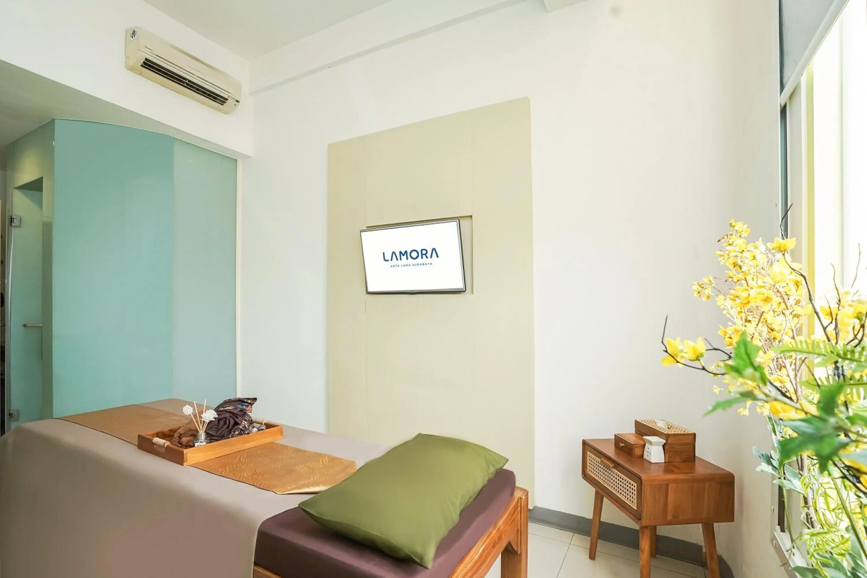 Spa and wellness centre/facilities in LAMORA Kota Lama Surabaya