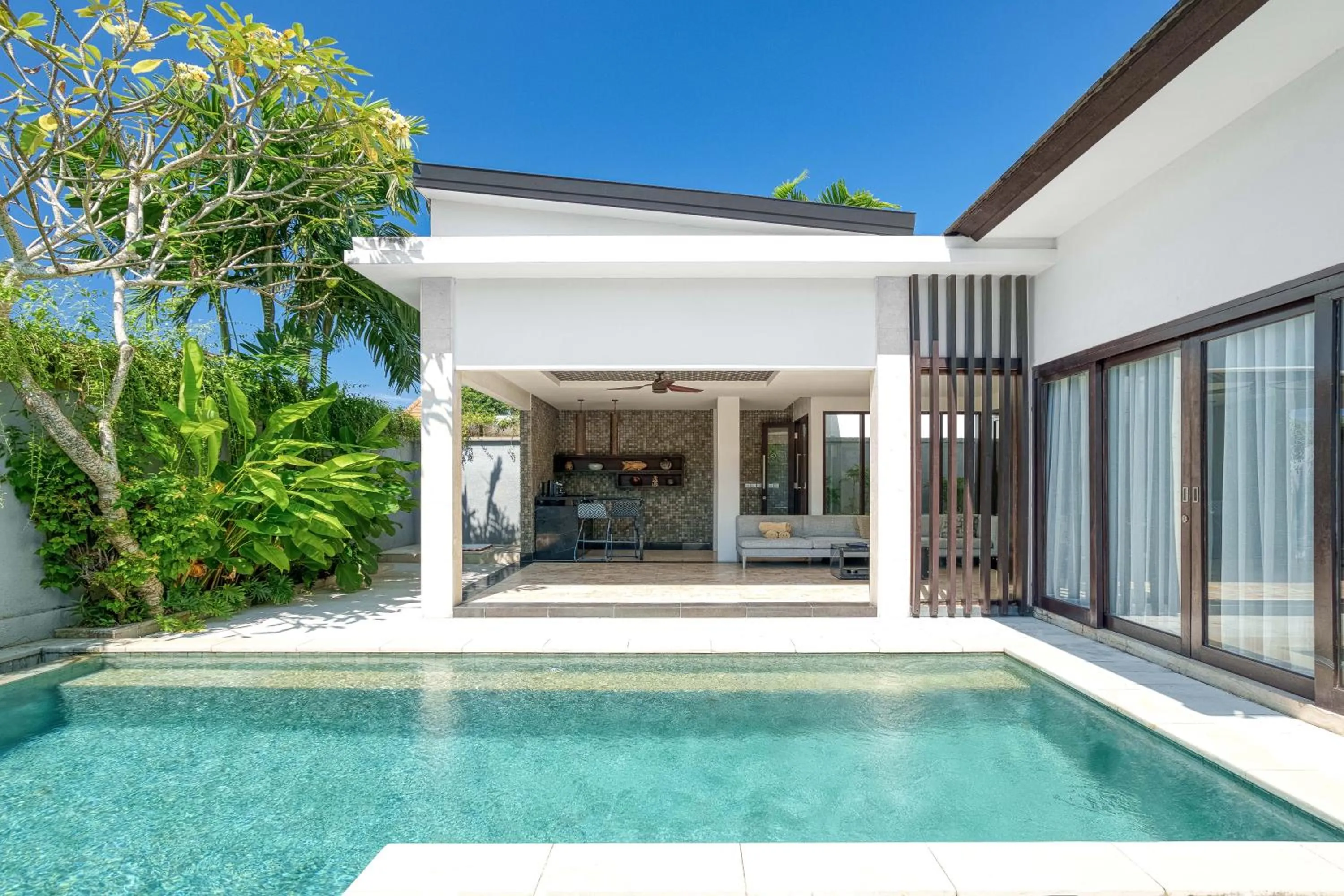 Prasana Villas by Arjani Resorts