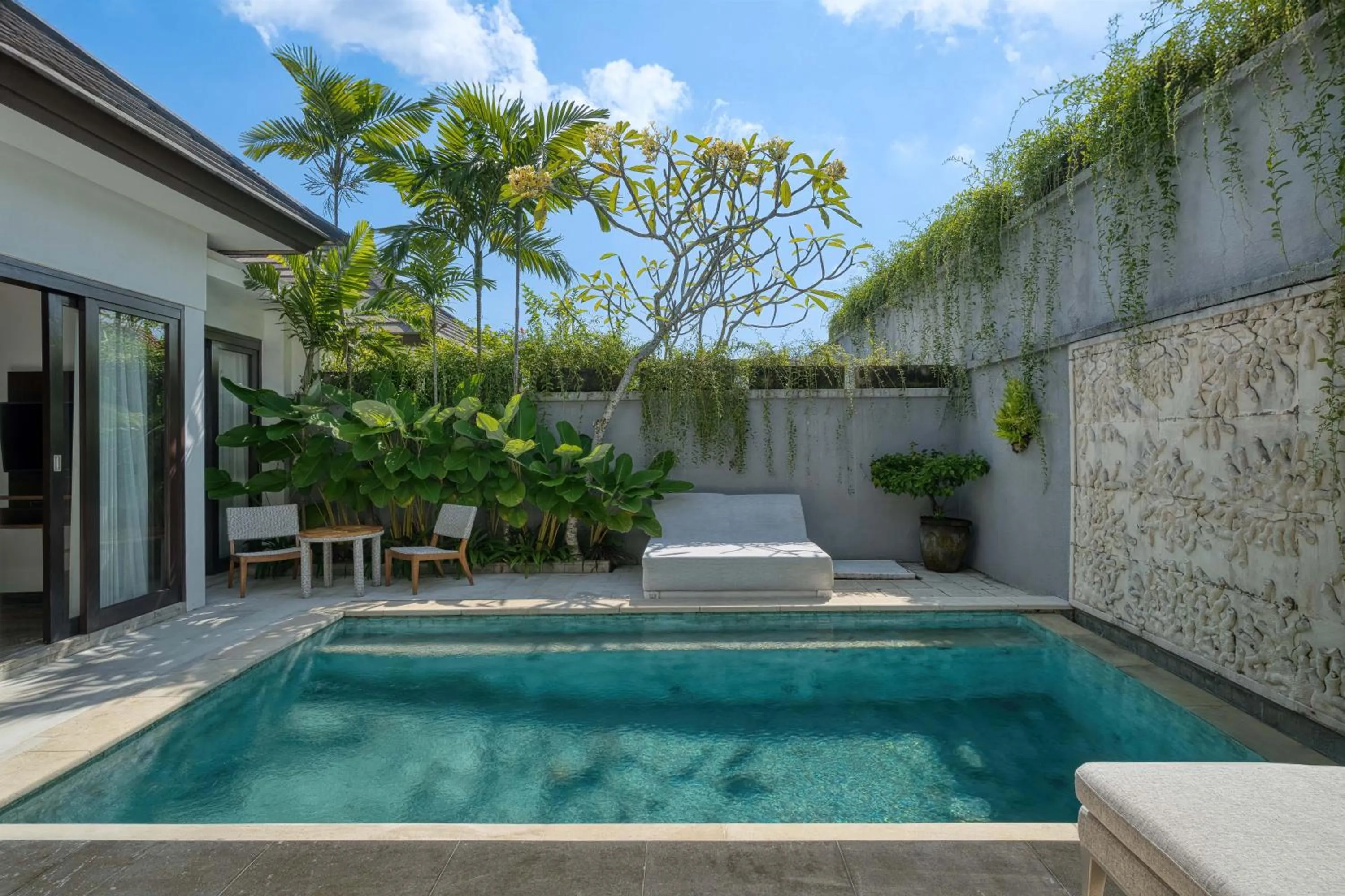 Prasana Villas by Arjani Resorts