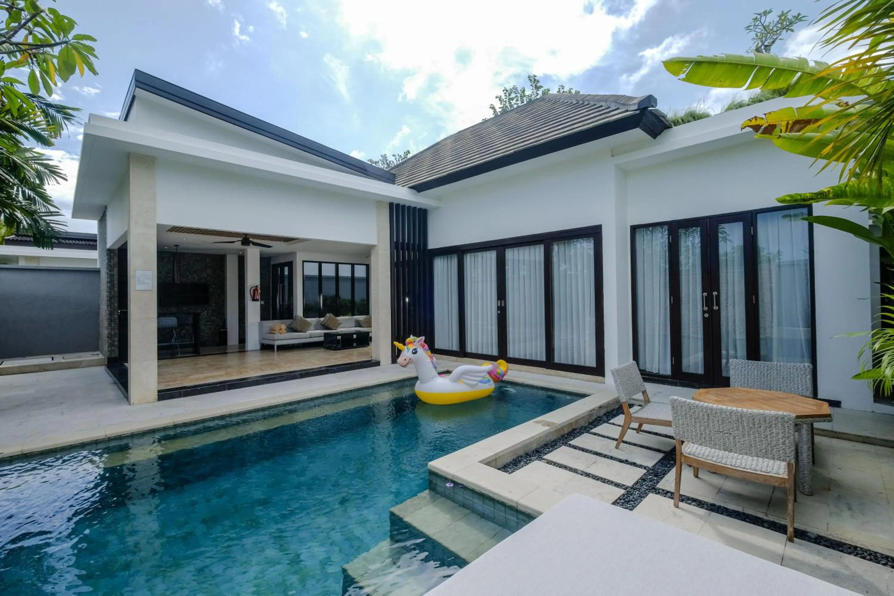 Pool view in Prasana Villas by Arjani Resorts