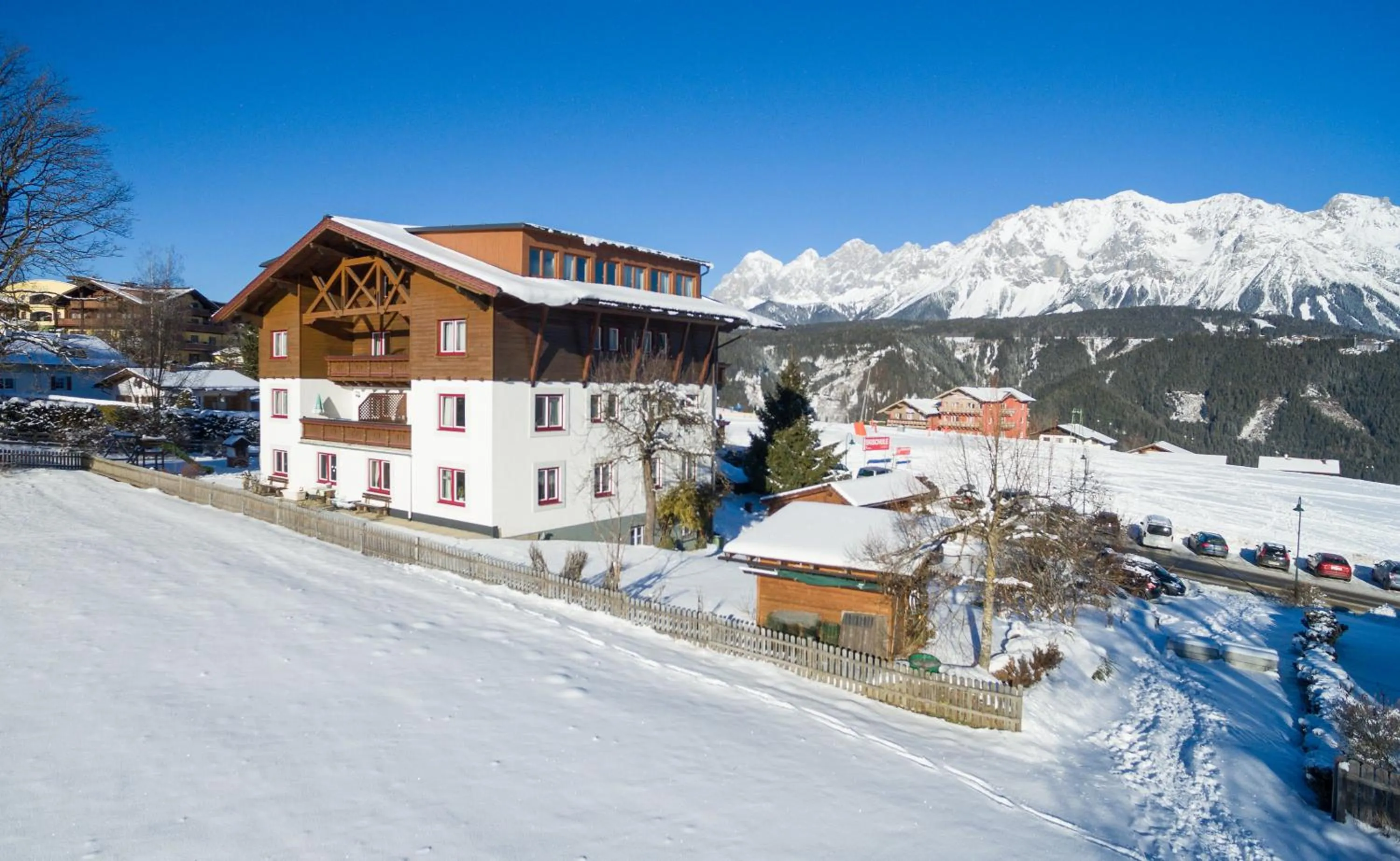 Bird's eye view in Dachsteinblick