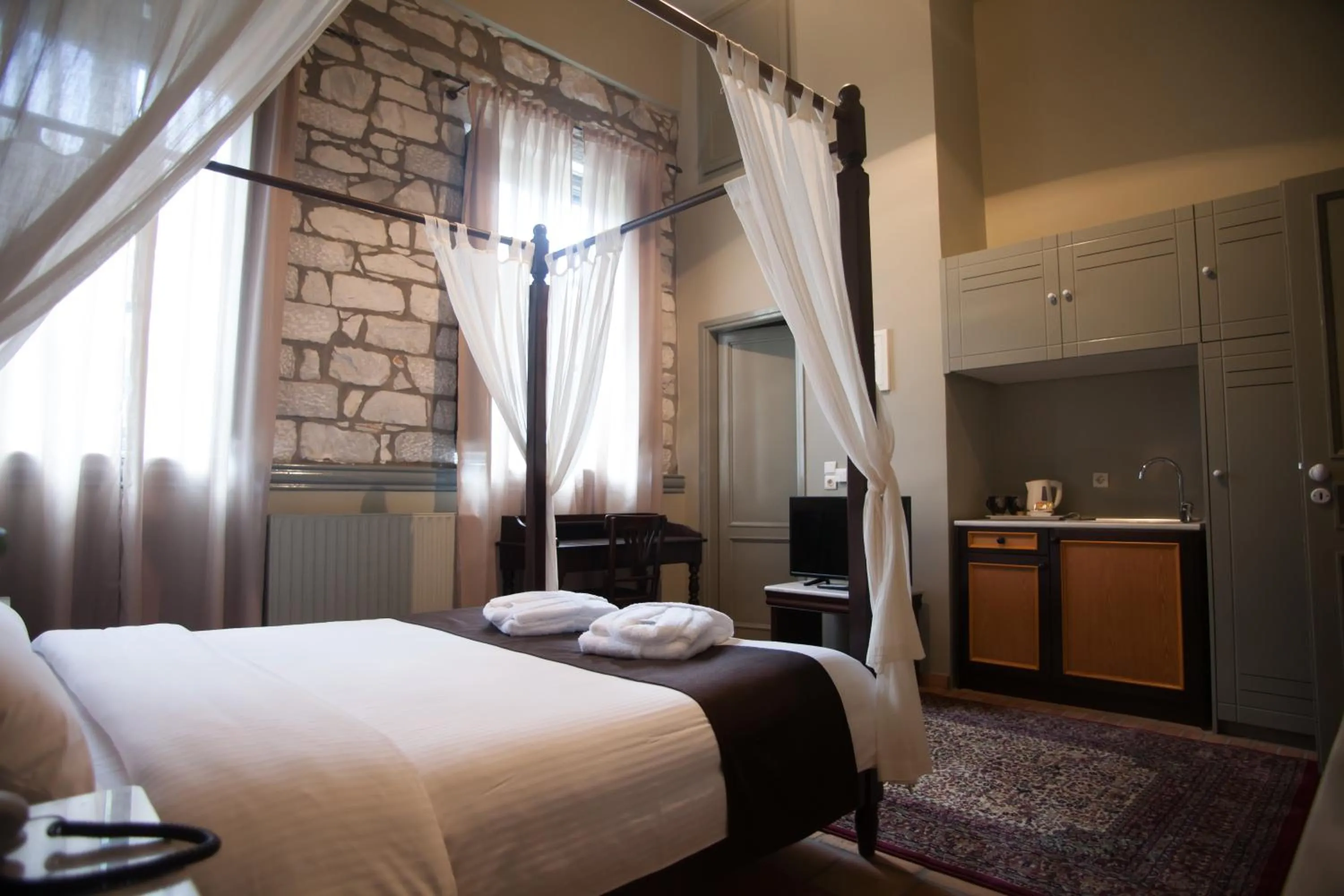 Kitchen or kitchenette, Room Photo in 1821 En Dolianis