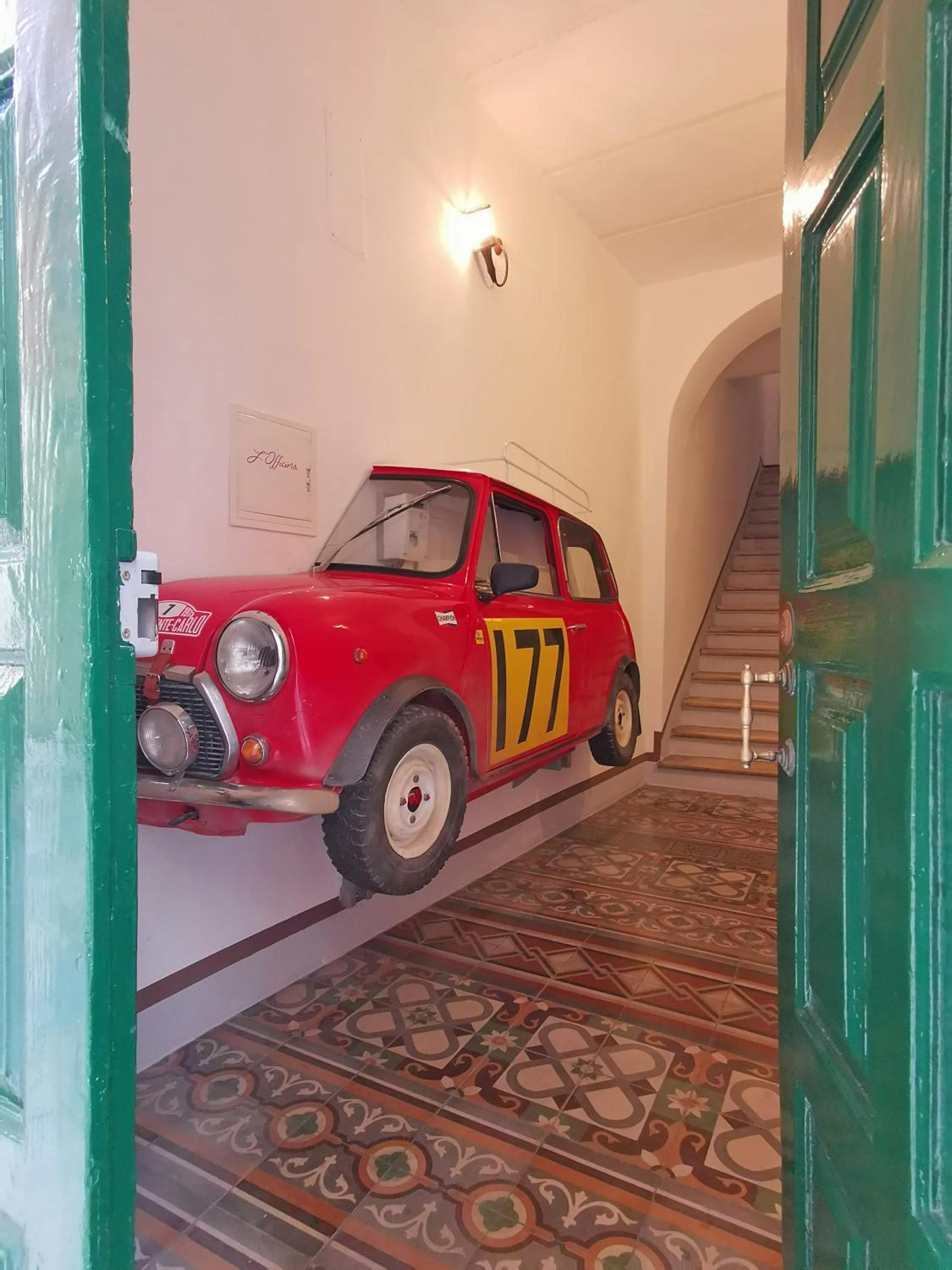 Property building in L'Officina