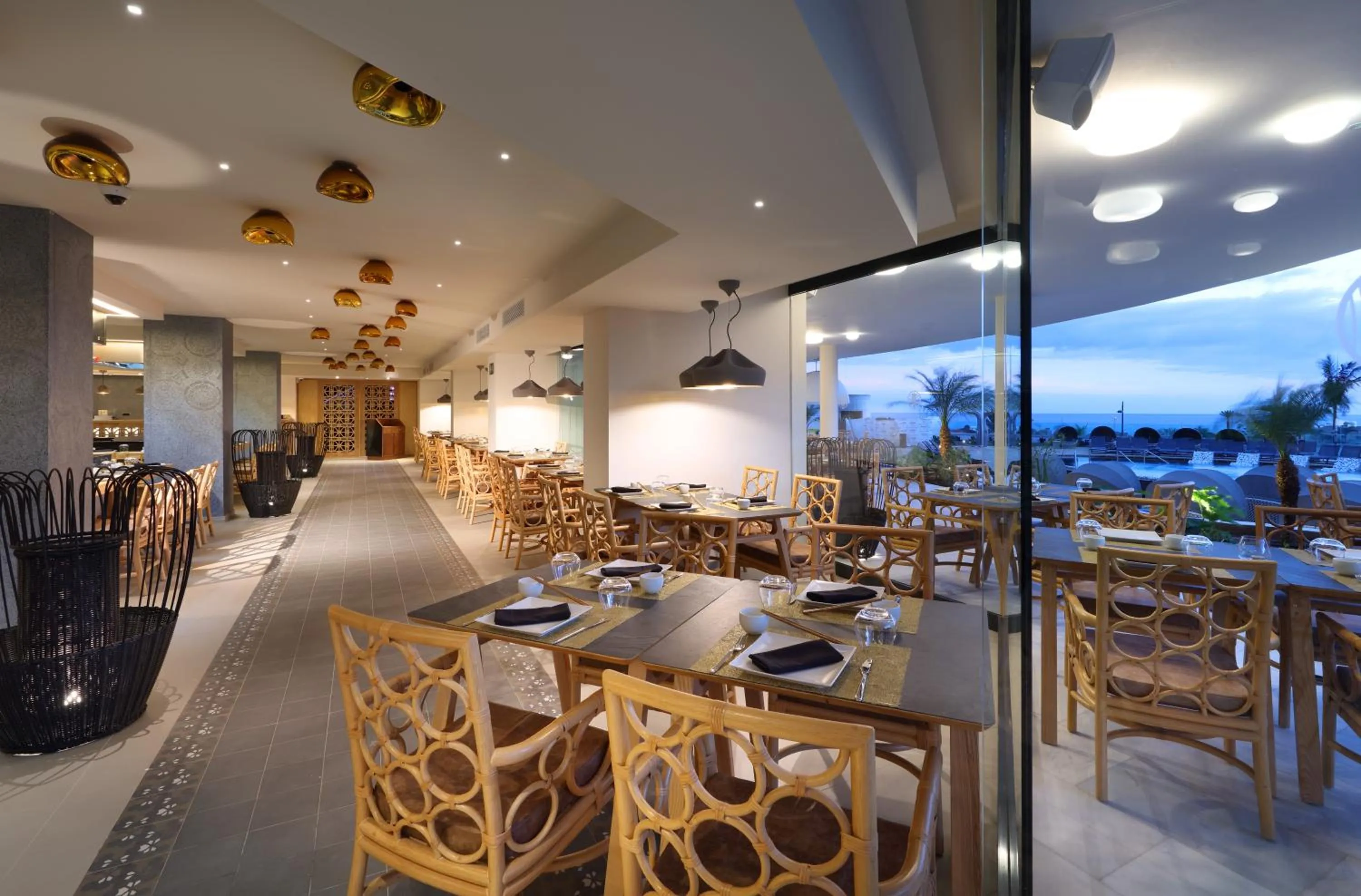 Restaurant/places to eat in Hard Rock Hotel Tenerife