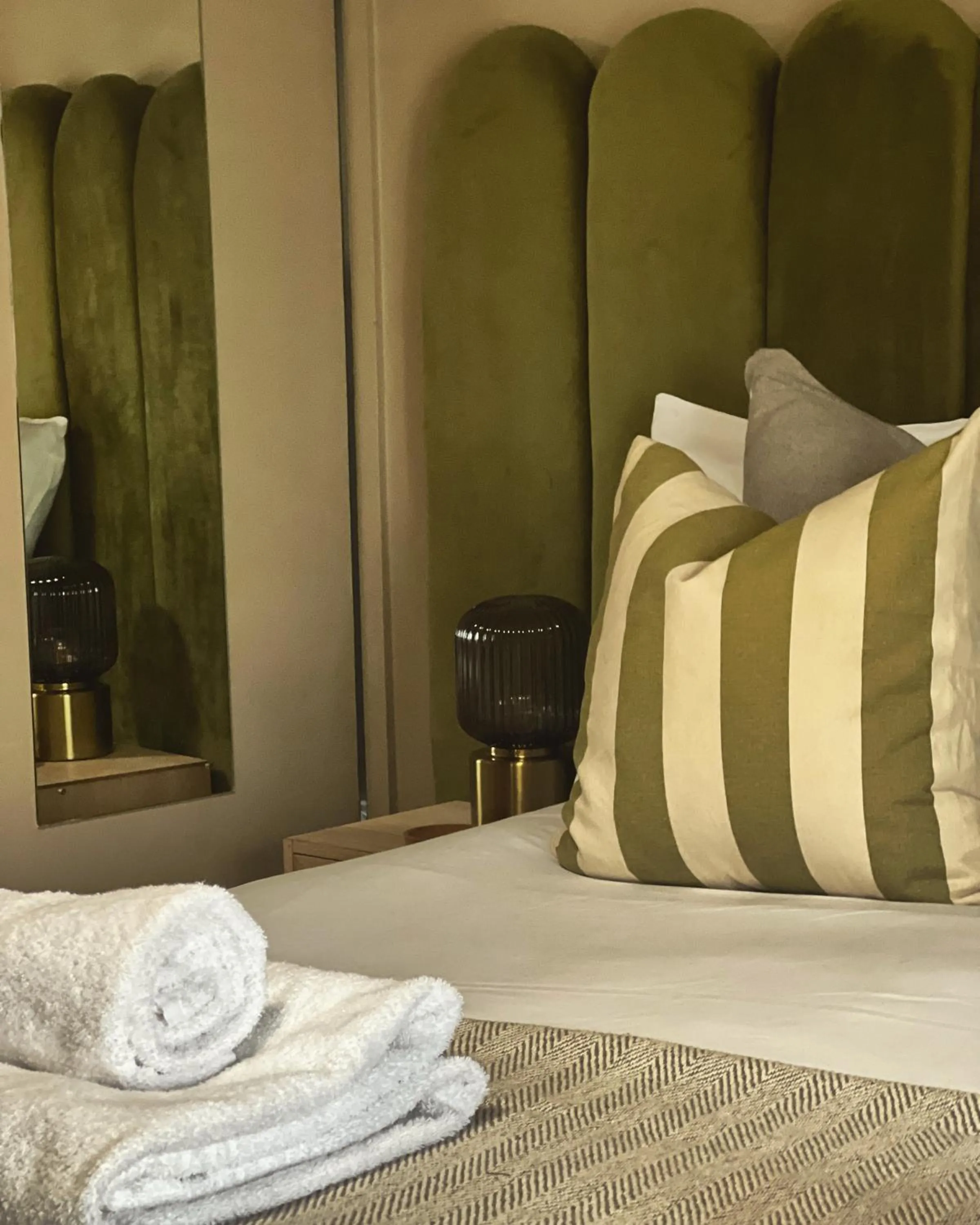 Bed in The Lion at West Pennard