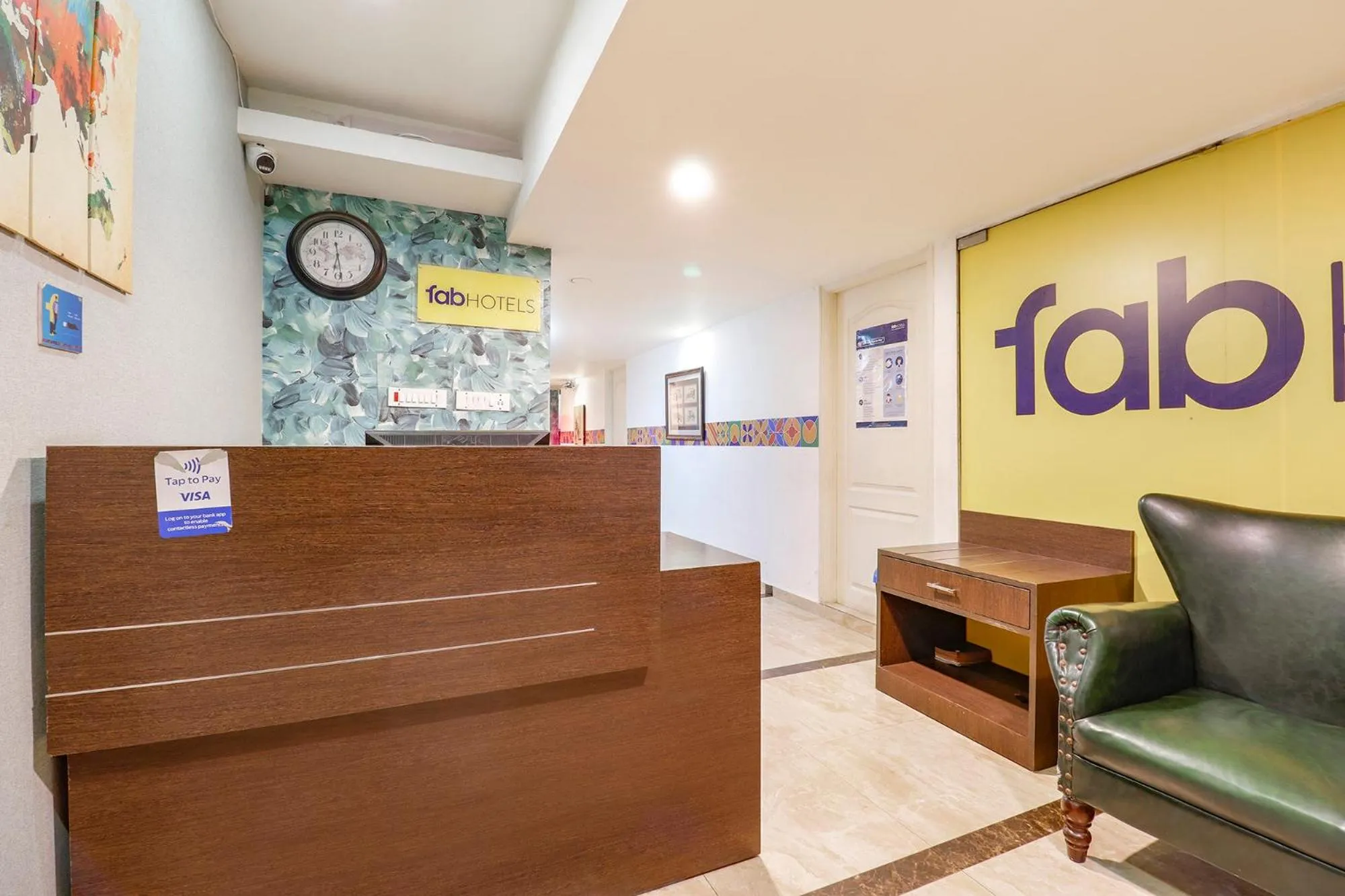 Lobby or reception in FabHotel Park Inn - Indiranagar