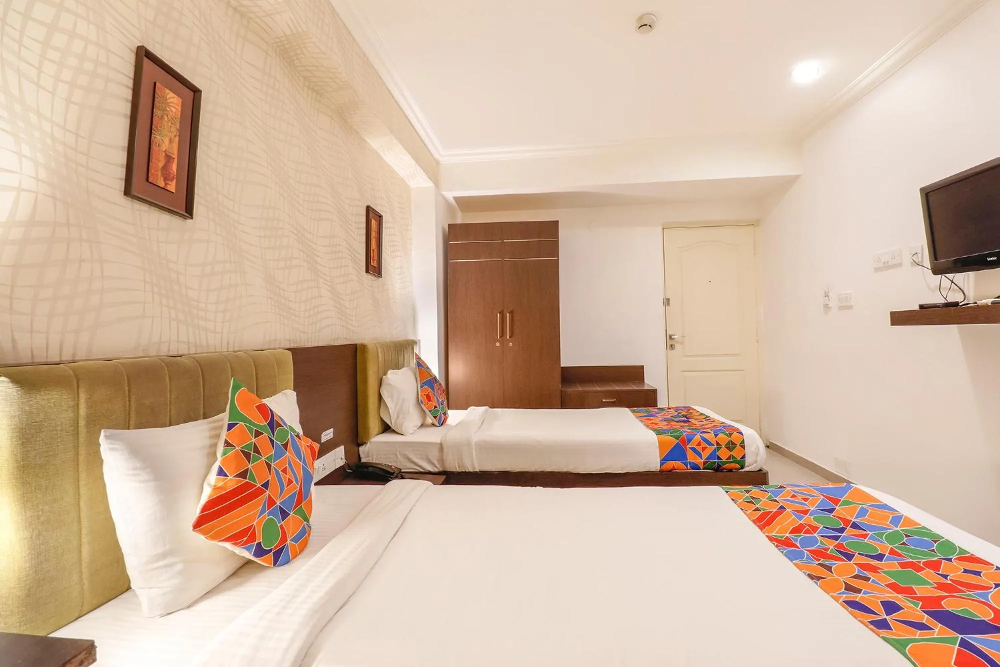 Bed in FabHotel Park Inn - Indiranagar