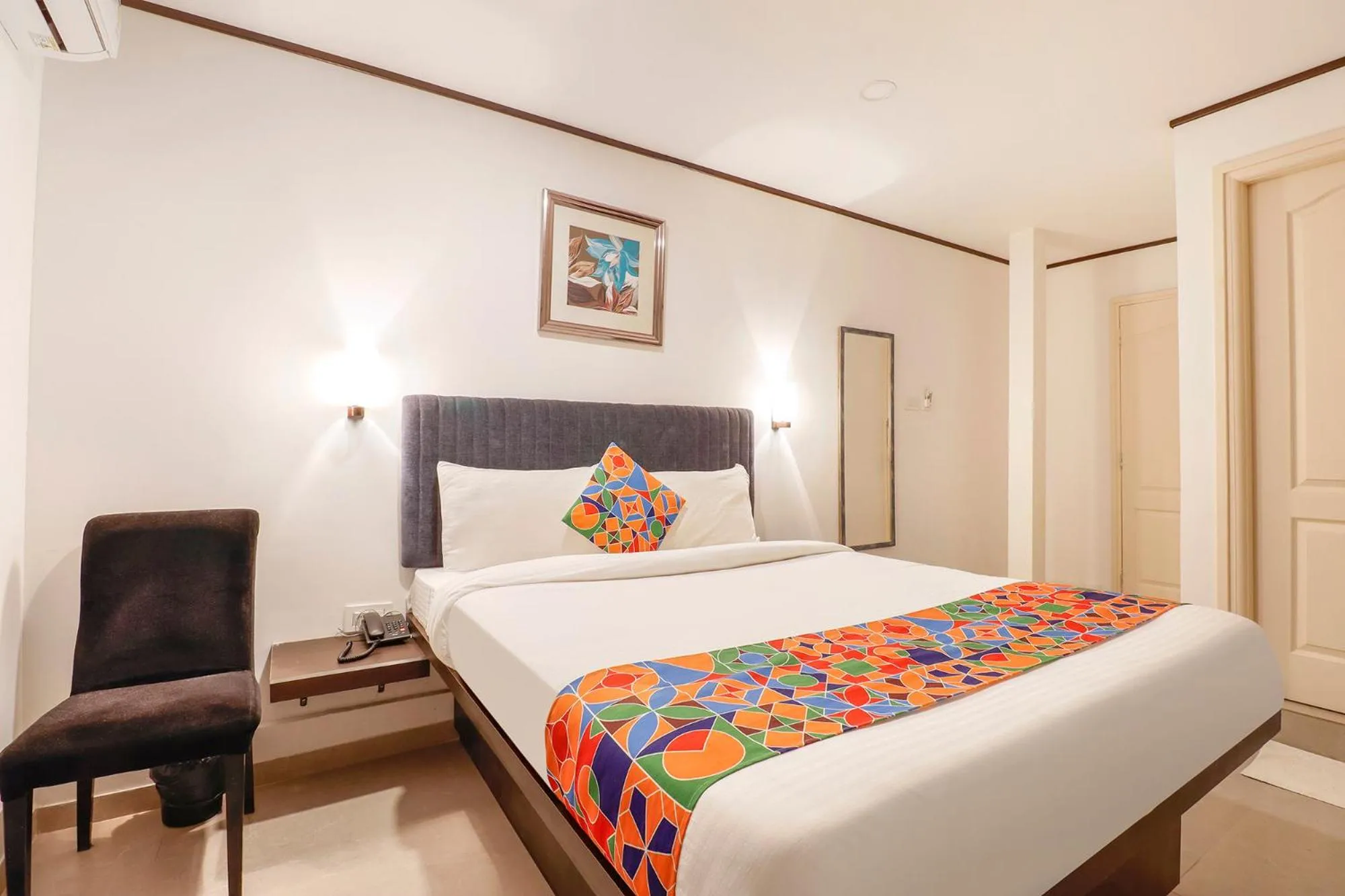 Bed in FabHotel Park Inn - Indiranagar