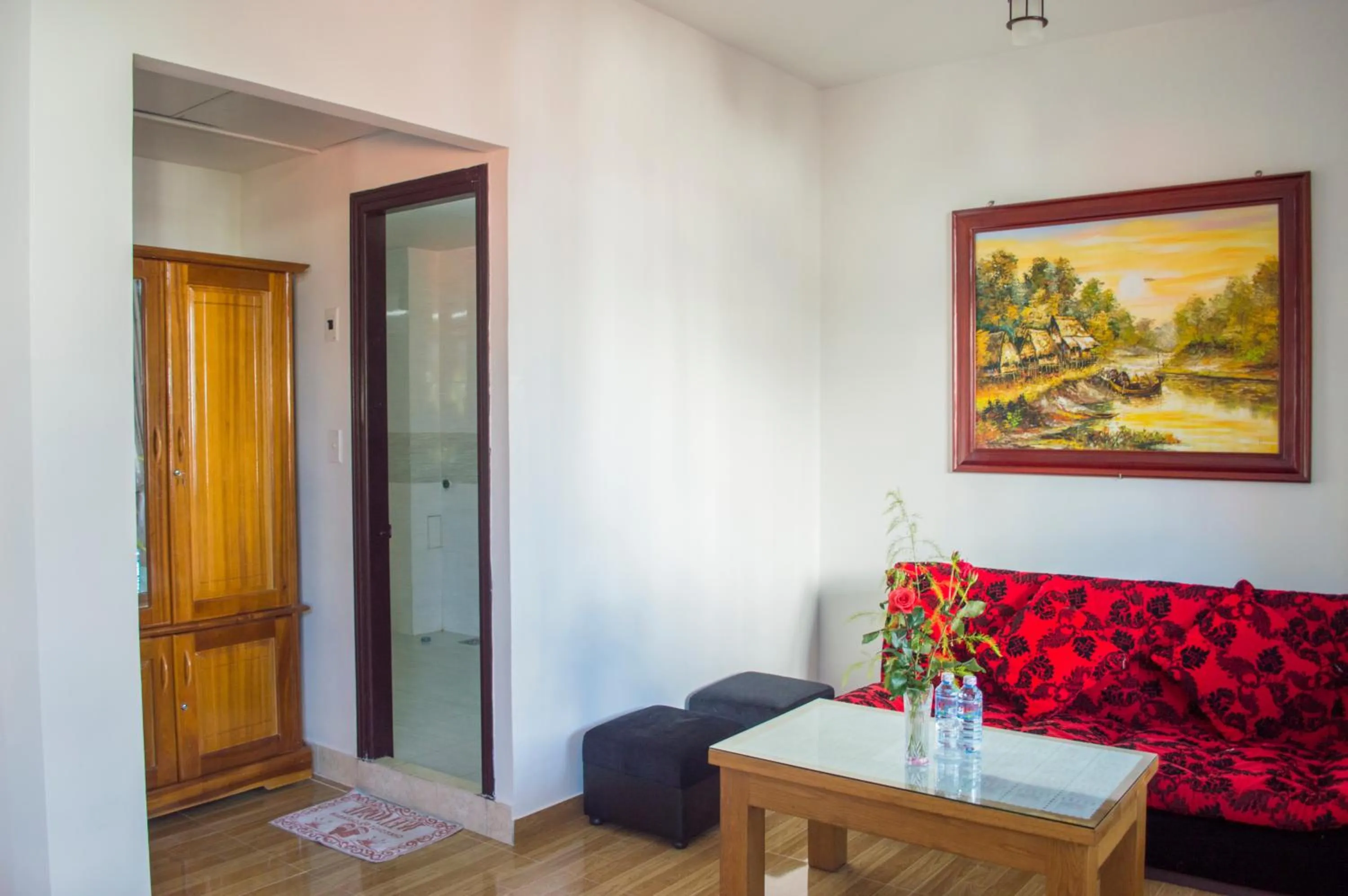 Seating area, TV/Entertainment Center in HaLo HomeStay