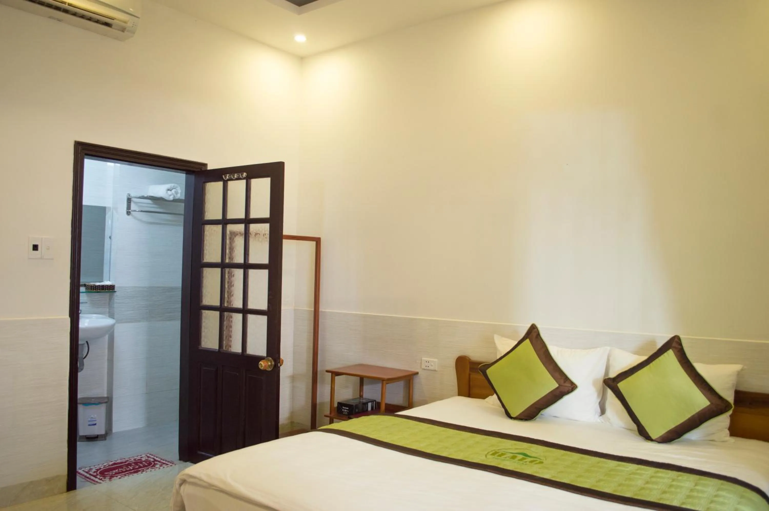 Bedroom in HaLo HomeStay