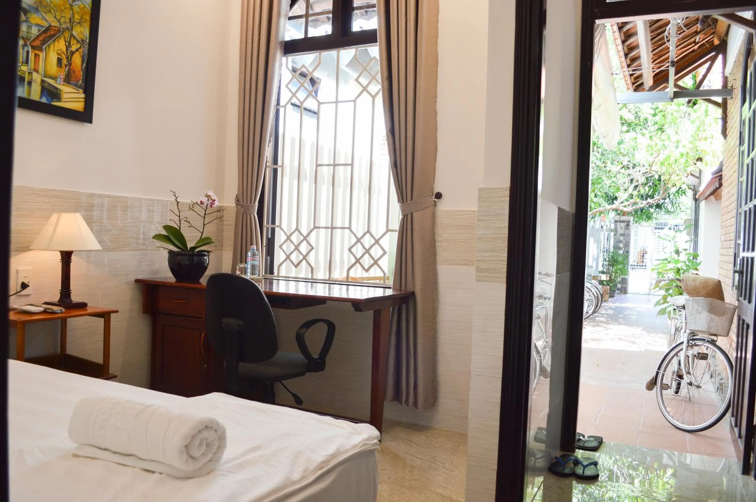 Bedroom in HaLo HomeStay