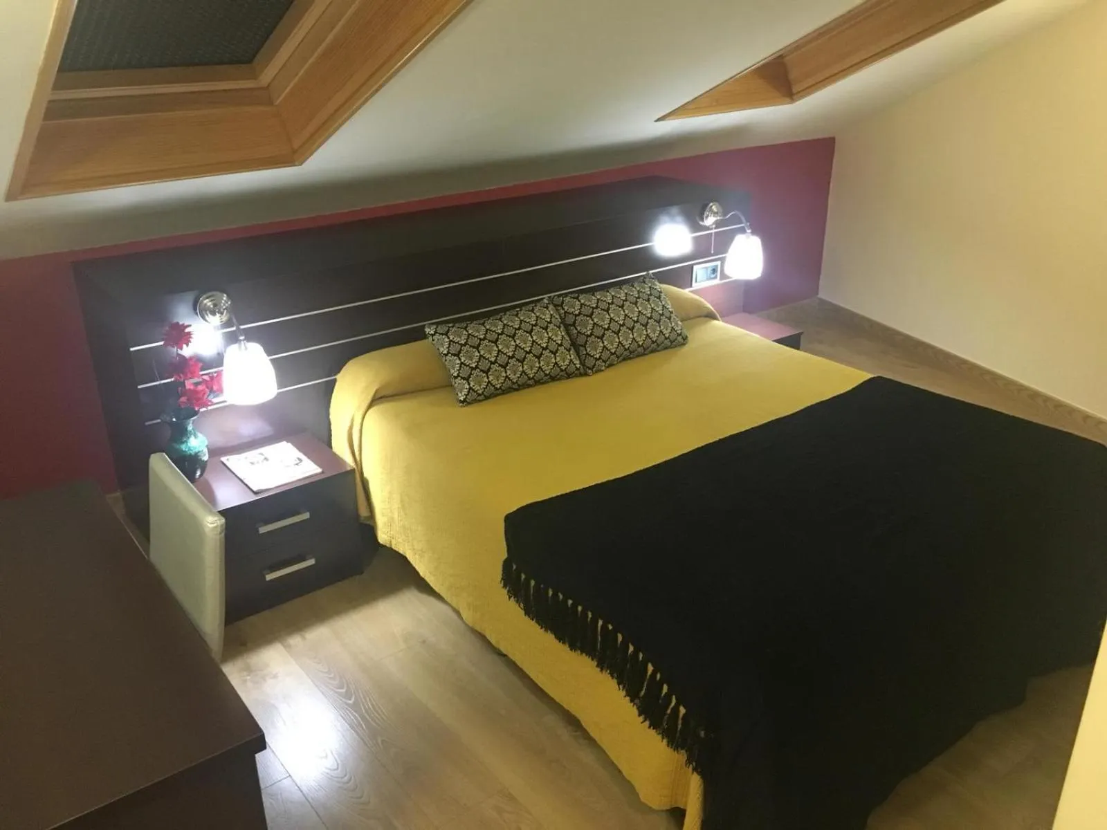 Decorative detail, Bed in Hostal Doña Juana