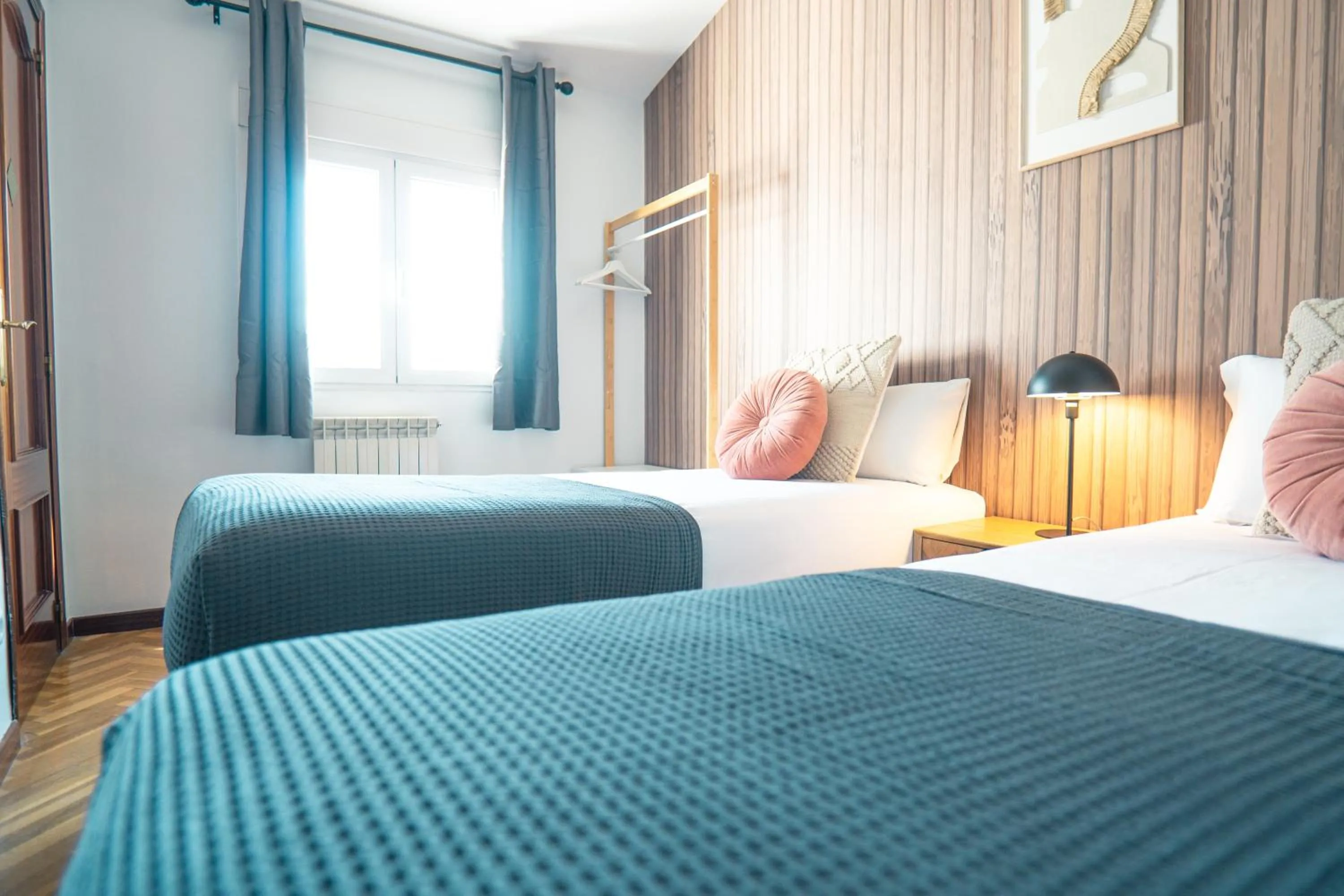 Bed in Smartr Madrid Chueca