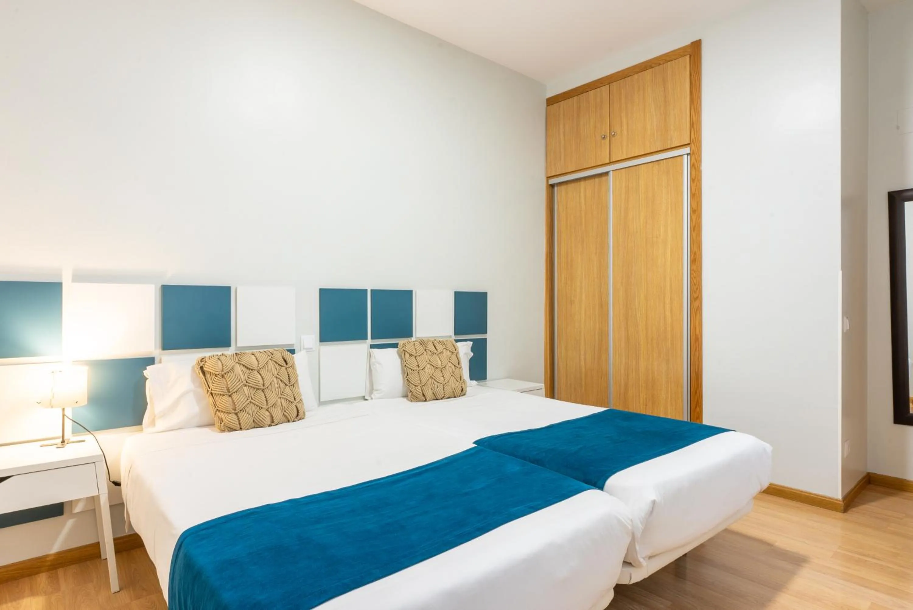 Bed in Smartr Madrid Chueca