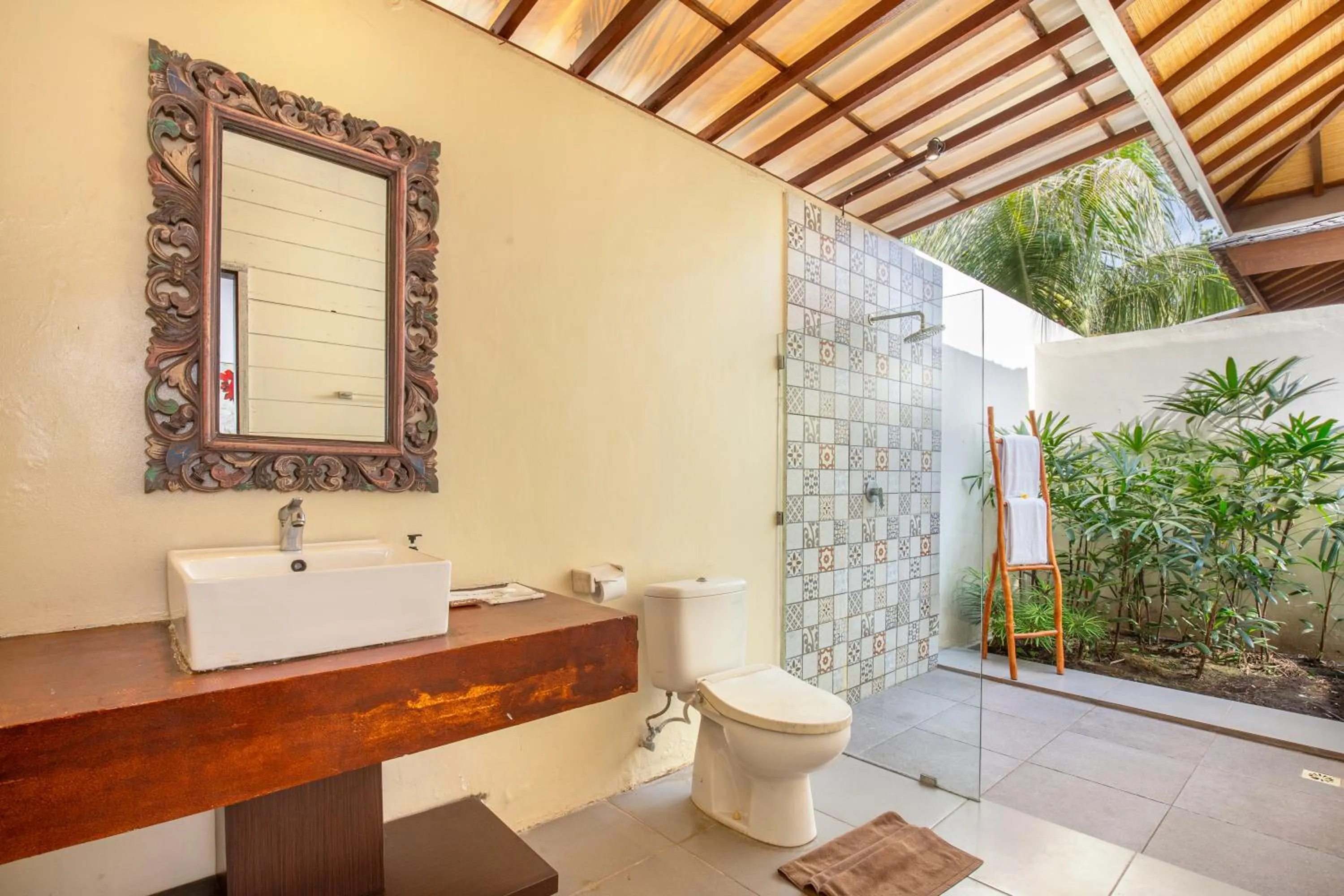 Bathroom in FRii Resort Gili Trawangan