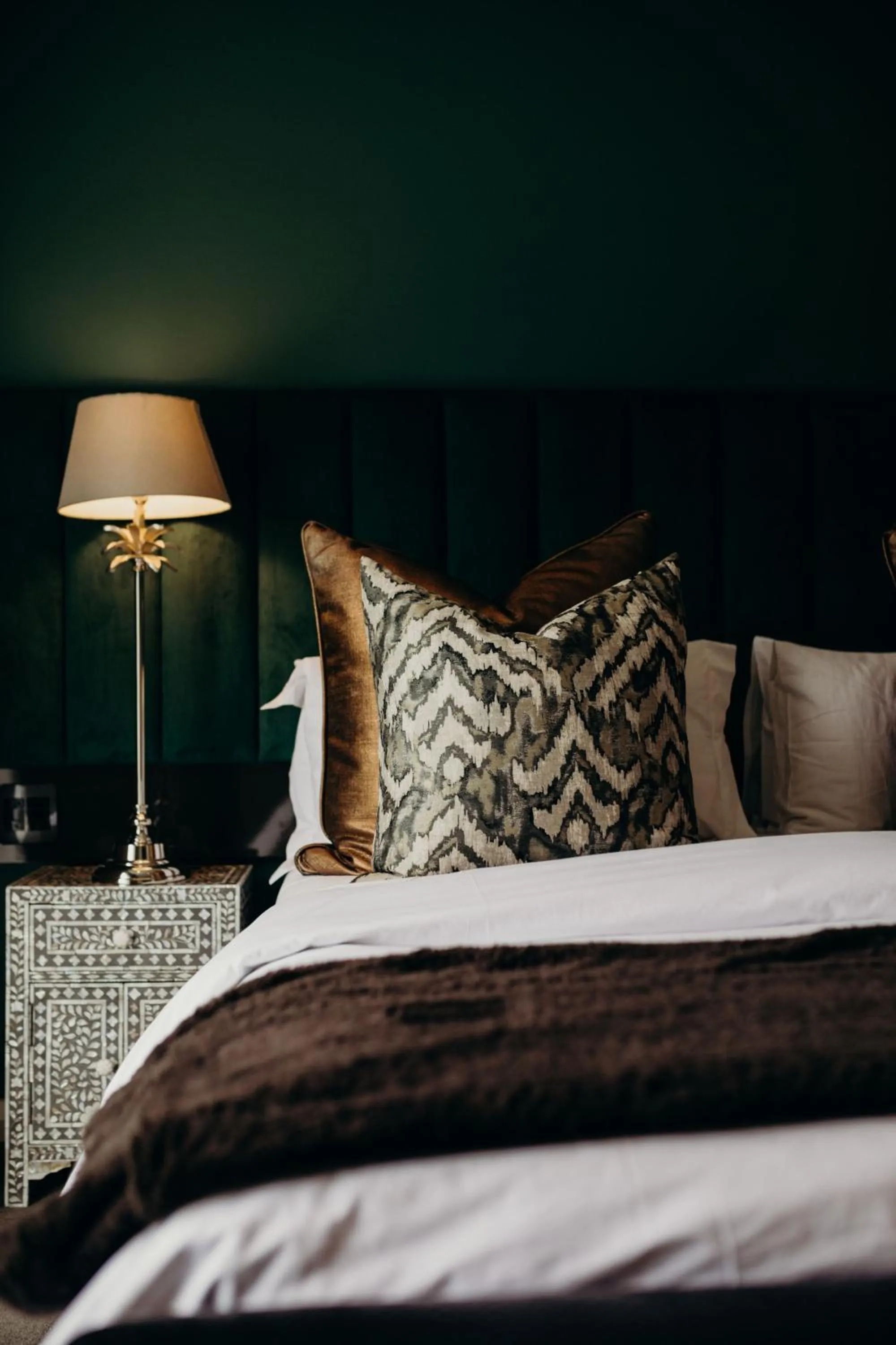 Bed in Franschhoek Boutique Hotel - Lion Roars Hotels & Lodges