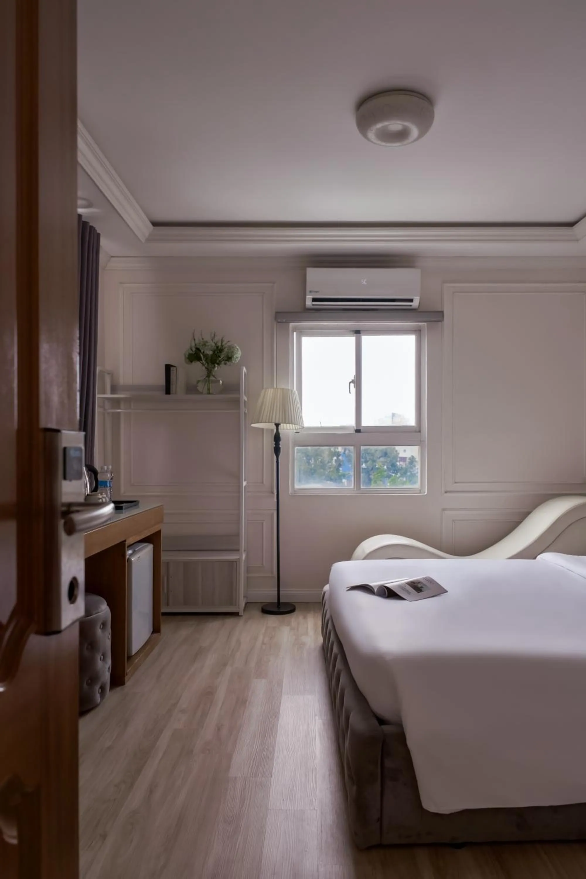 Bed in Quy Hung Hotel And Spa Central