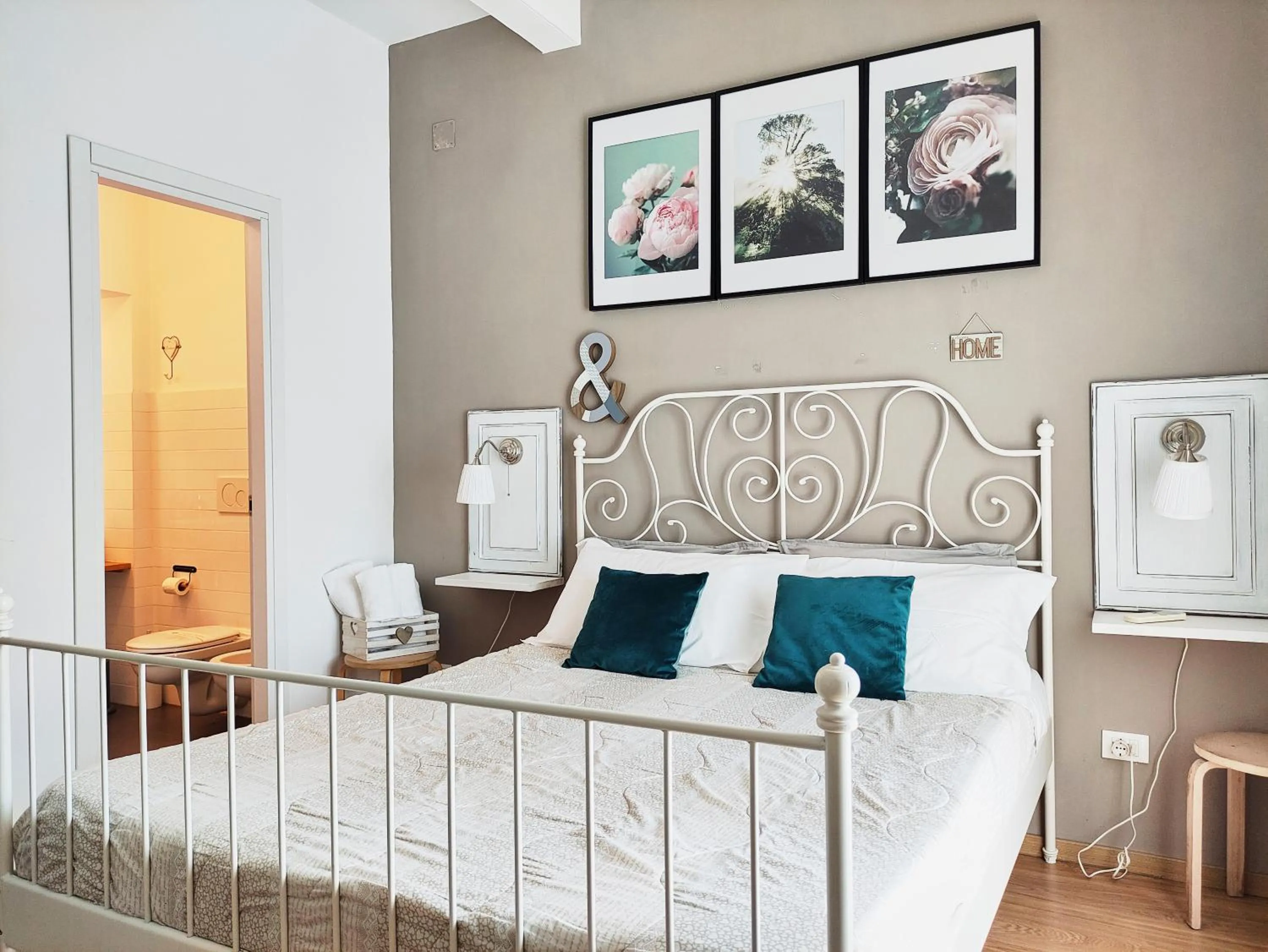 Bed in TuttoTondo Roma