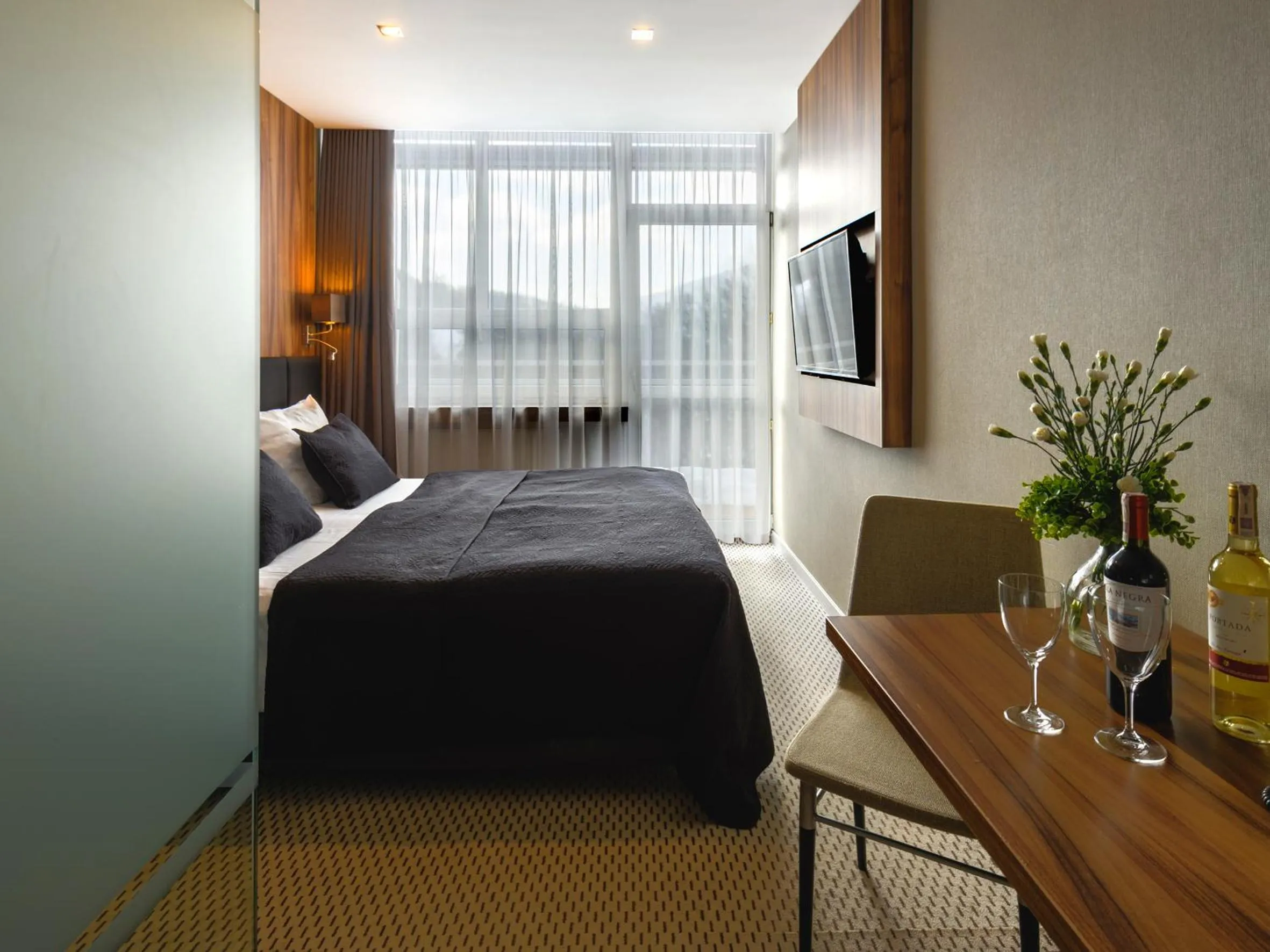 Balcony/Terrace, Bed in Diuna Beskidy Ustroń - dawny Kolejarz