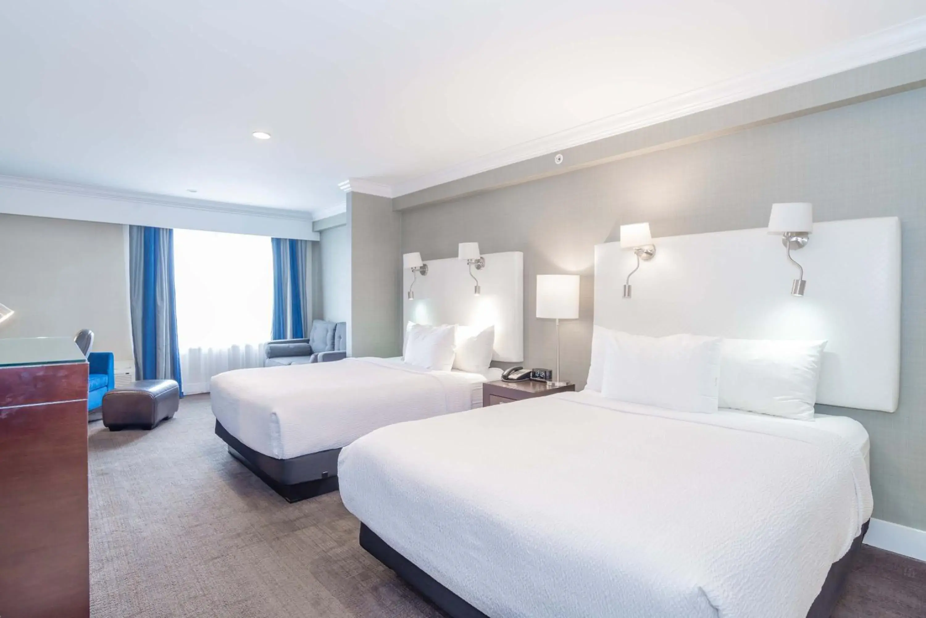 Grand Room, 2 Queen Beds in Sandman Hotel Abbotsford Airport Grand Room, 2 Queen Beds in Sandman Hotel Abbotsford Airport