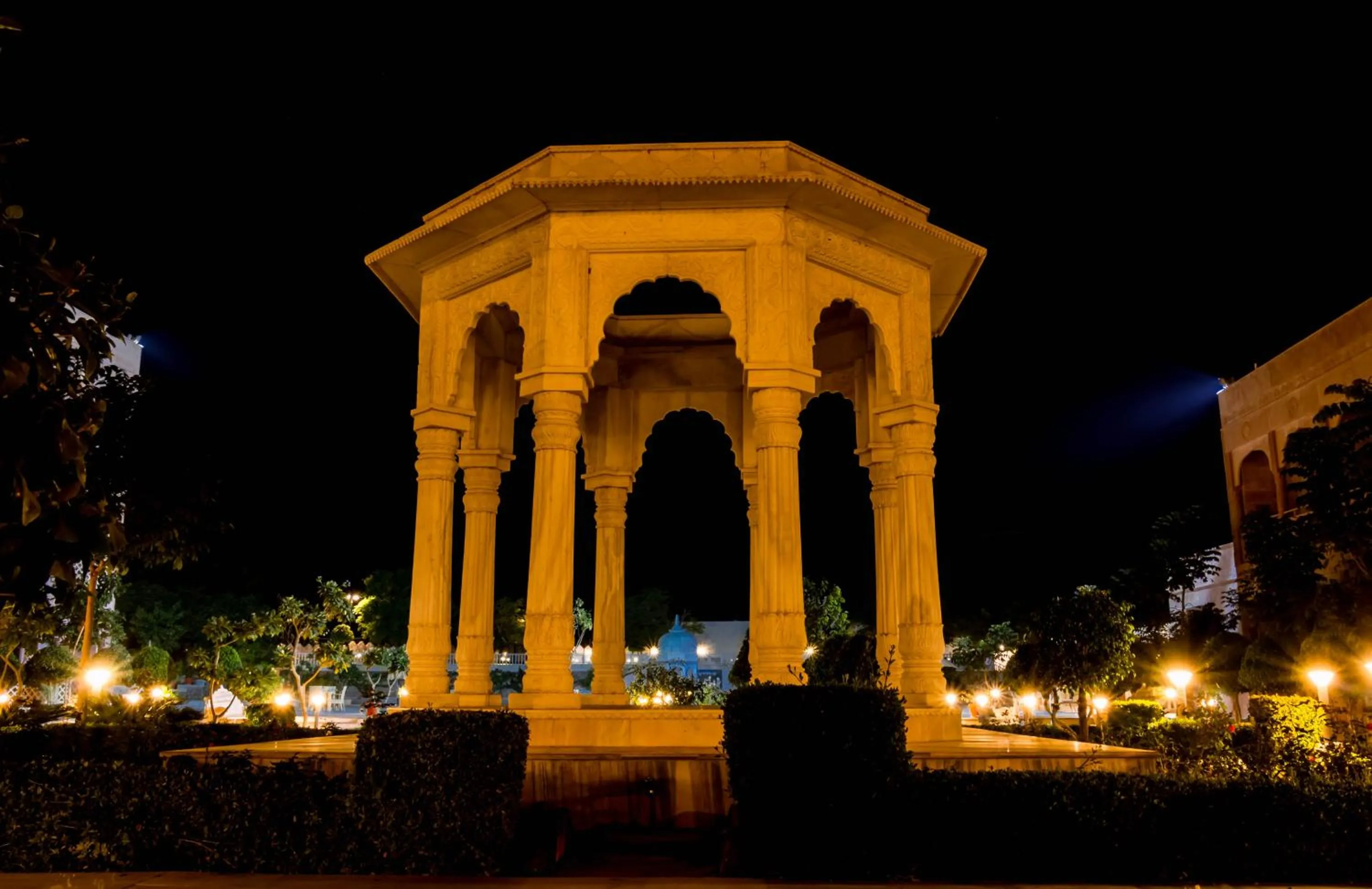 Dining area in Pratap Mahal Pushkar IHCL SeleQtion