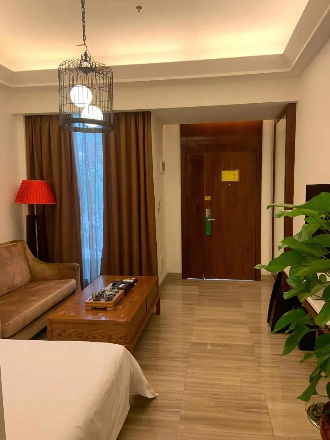 Living room, Bed in Guangzhou Fangyuan Hotel